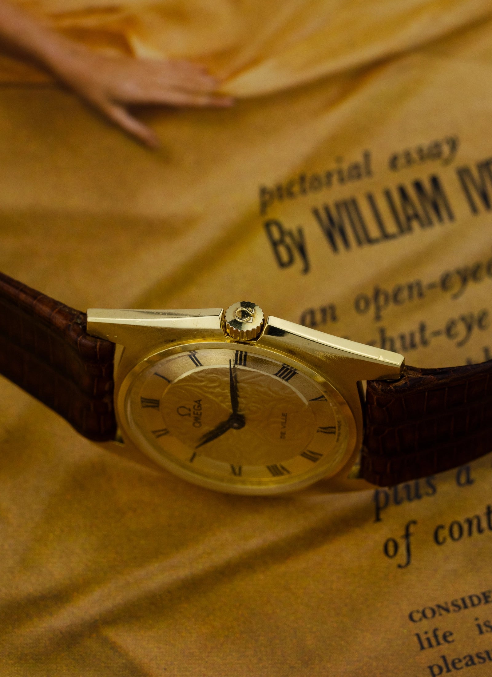 1969 18K Omega De Ville Gold Floral Dial 111.096 cal. 620 Box