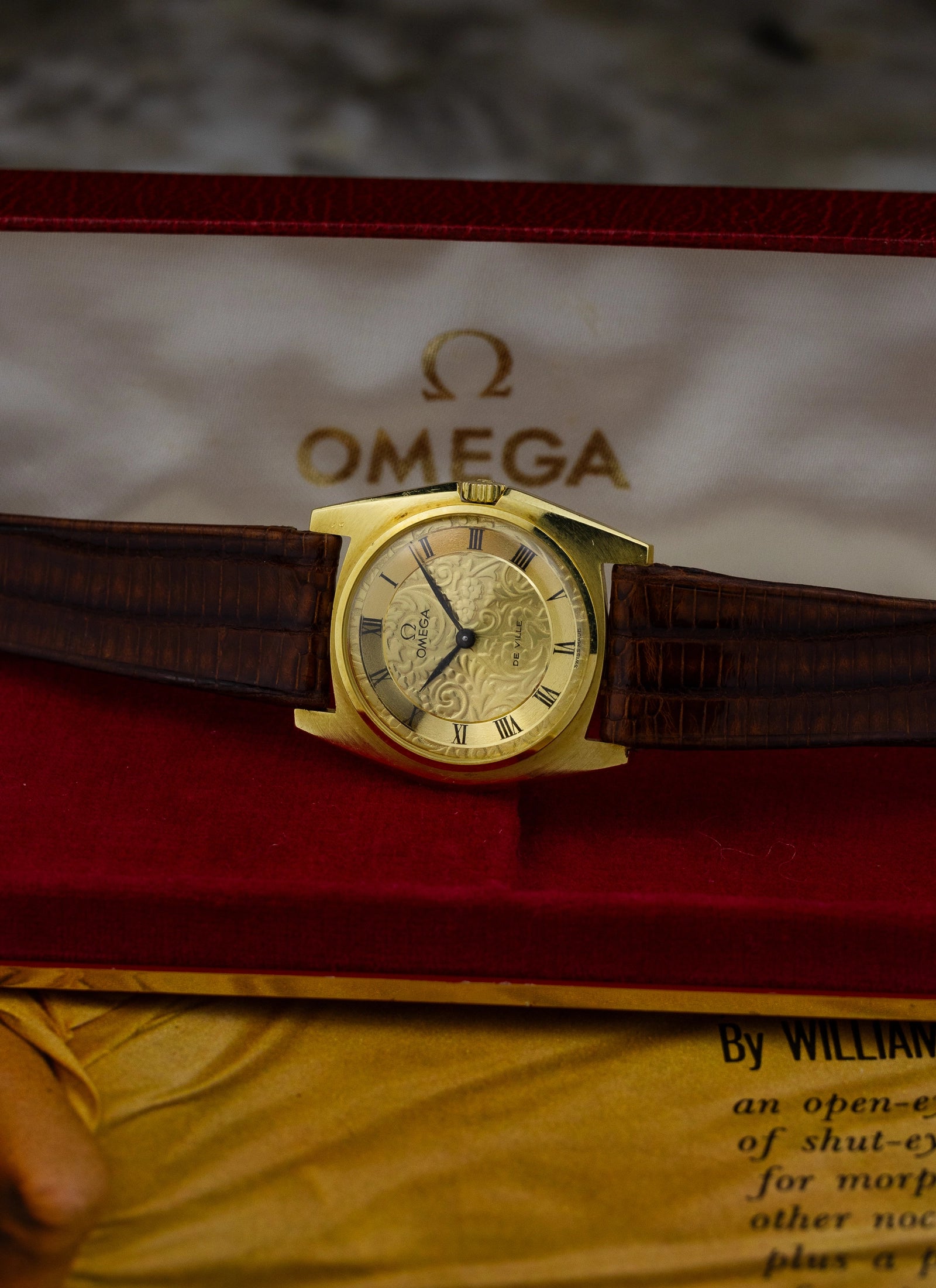 1969 18K Omega De Ville Gold Floral Dial 111.096 cal. 620 Box