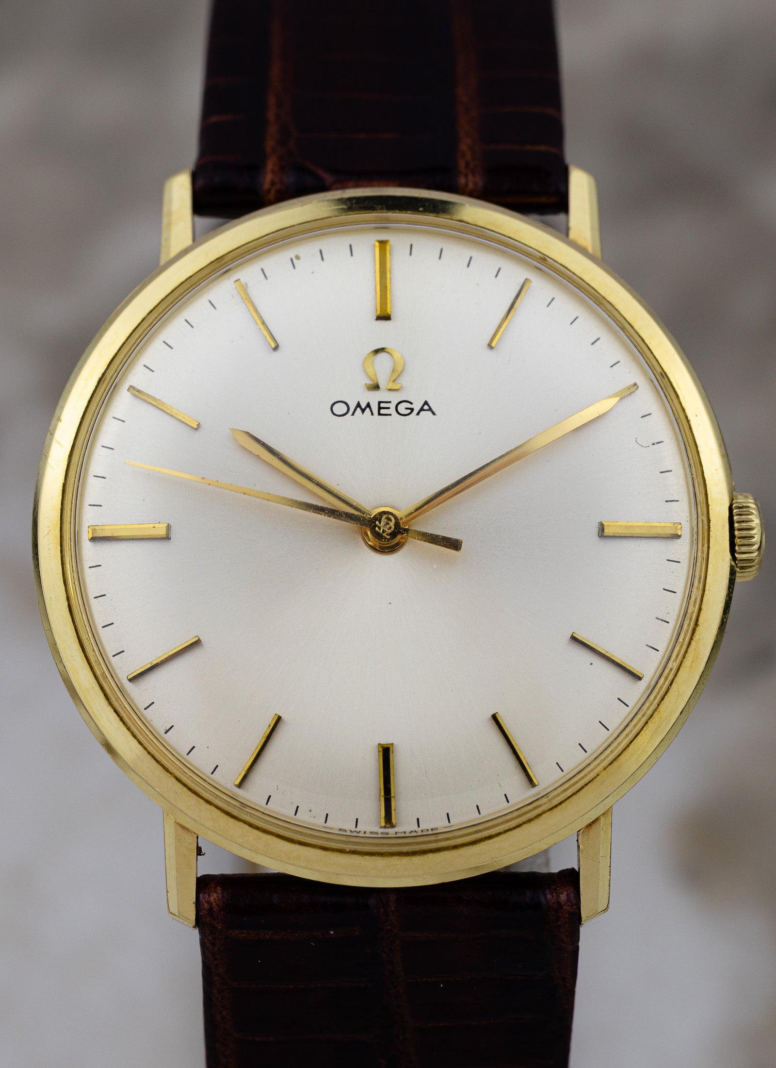 1960s 14K Omega ref. 161.009 cal. 552