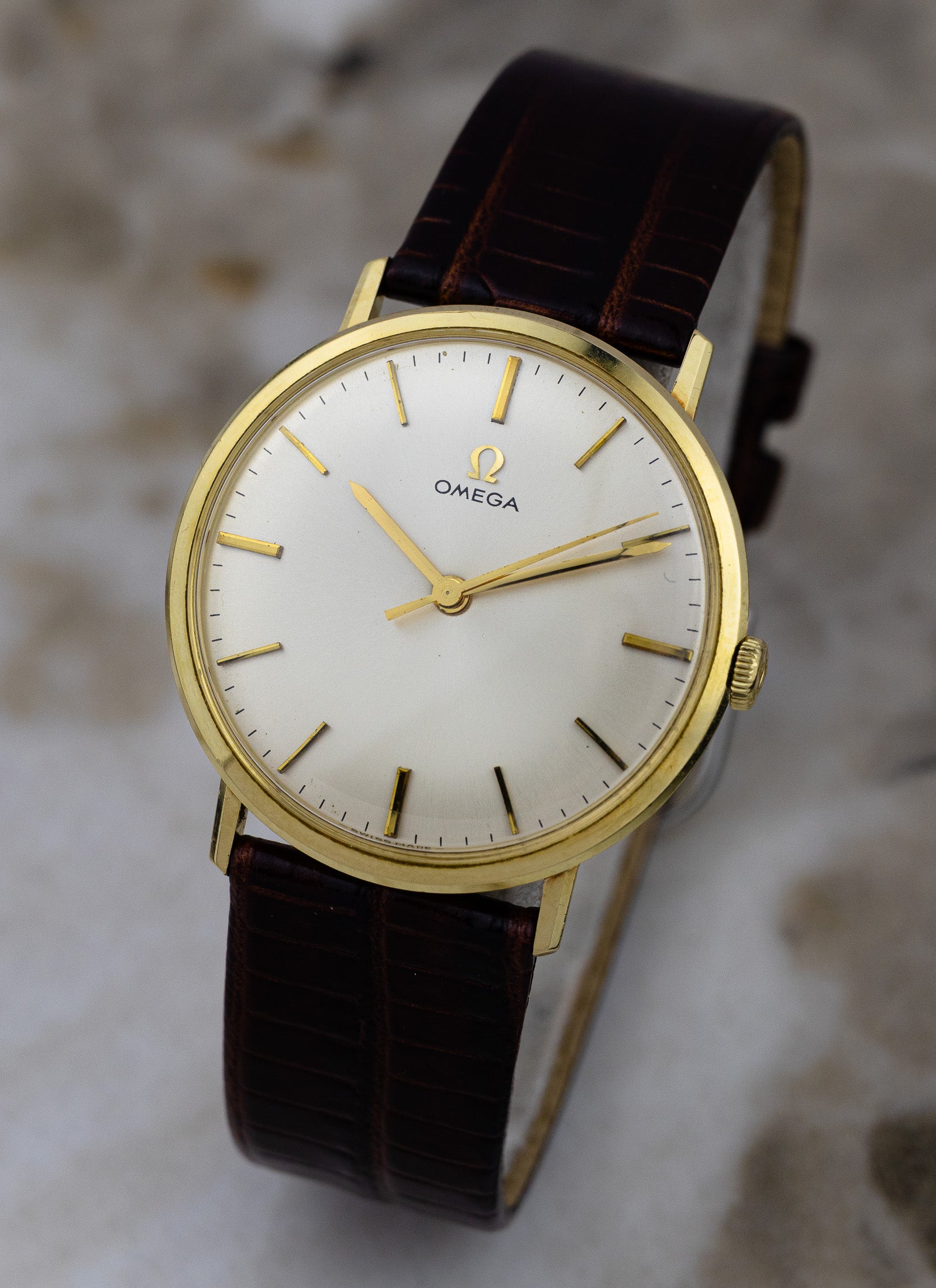1960s 14K Omega ref. 161.009 cal. 552