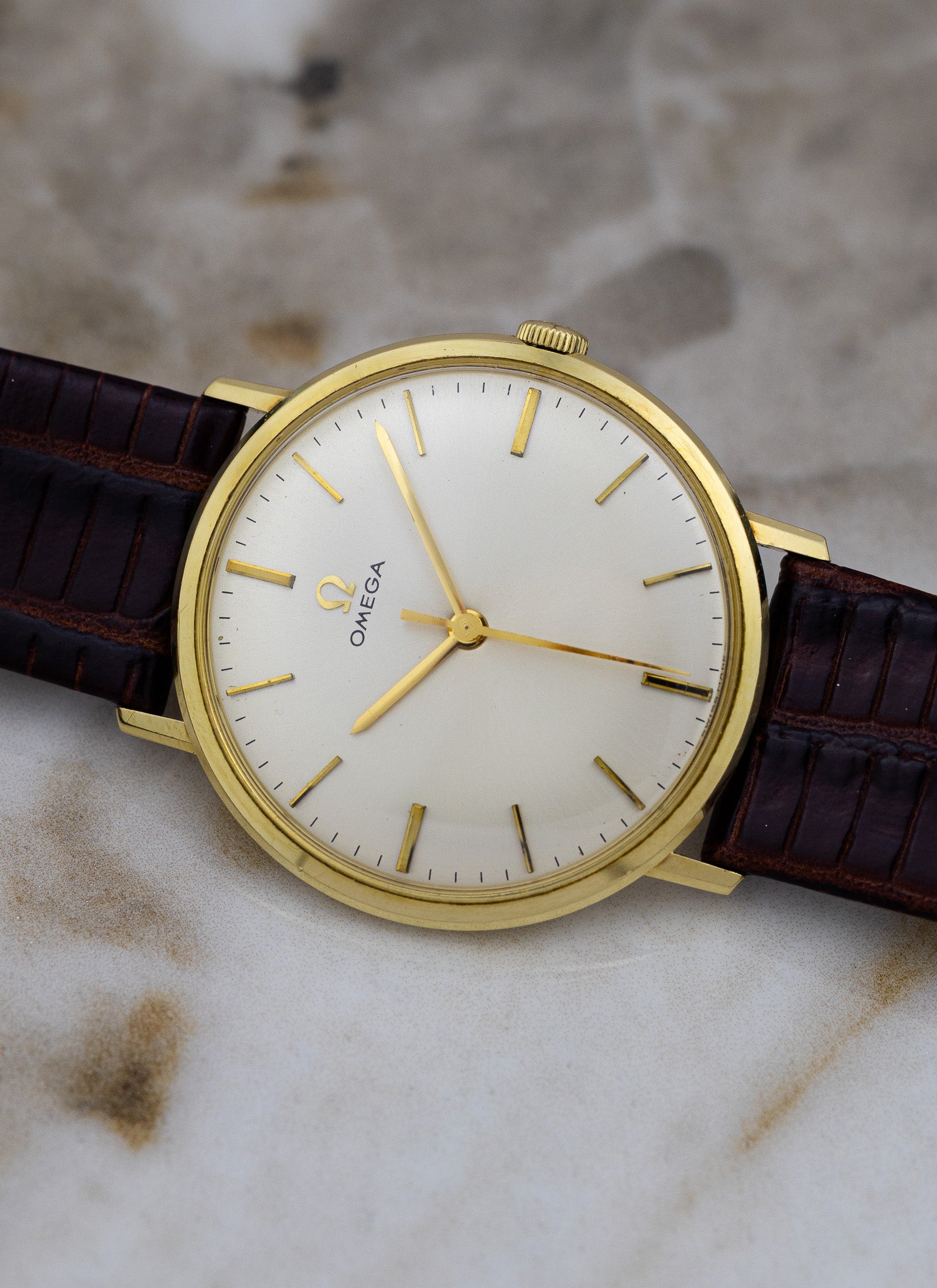 1960s 14K Omega ref. 161.009 cal. 552