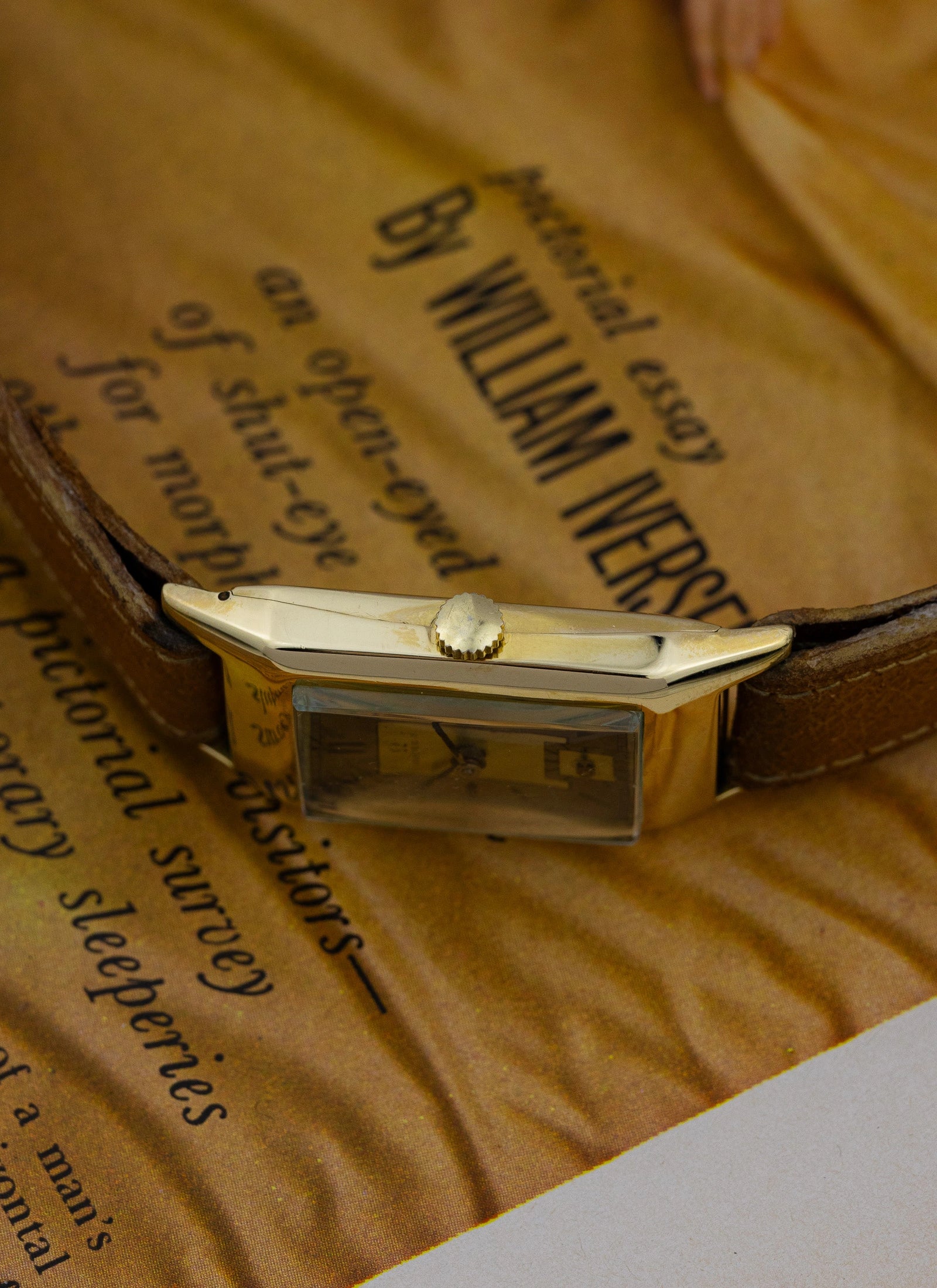 1940s 14K Omega Tank Art Deco Dial Box