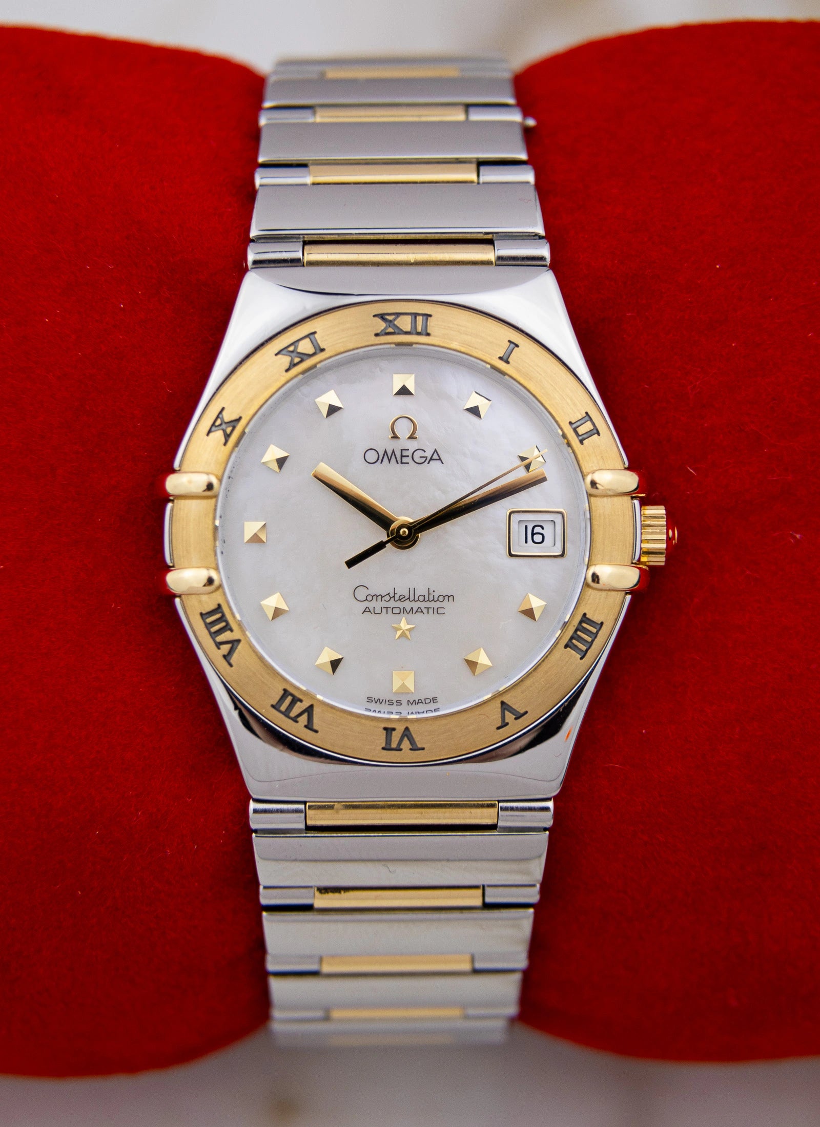 1998 Omega Constellation Manhattan Mother Of Pearl Bicolor