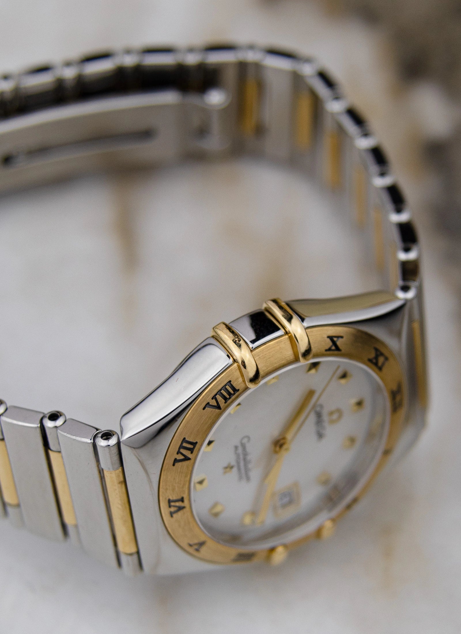 1998 Omega Constellation Manhattan Mother Of Pearl Bicolor