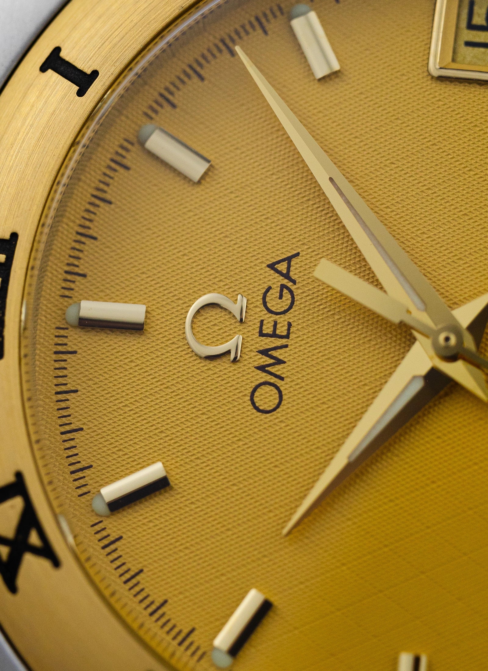 [Reserved] 2008 Omega Constellation Manhattan Ref. 12121000 Cal. 1532 Full Set