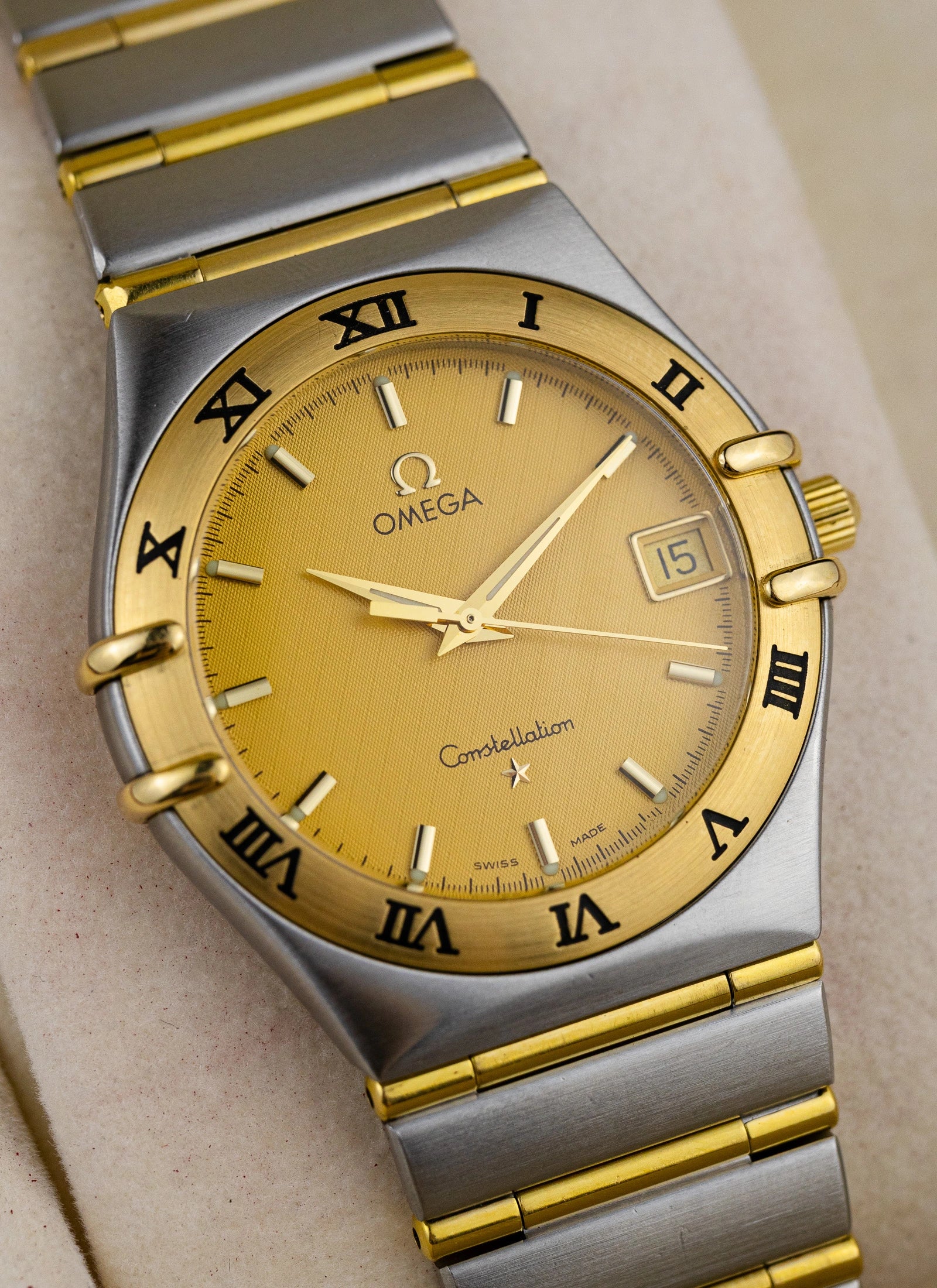 [Reserved] 2008 Omega Constellation Manhattan Ref. 12121000 Cal. 1532 Full Set