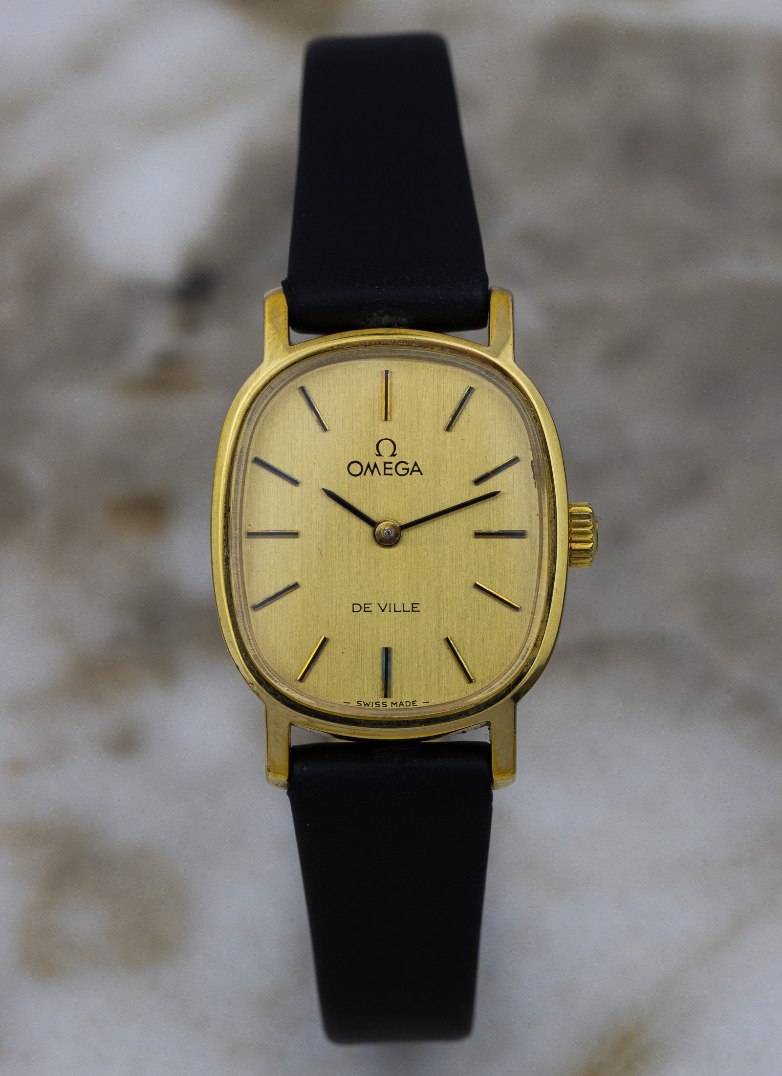 1975 Lady Omega De Ville 511.0509 cal. 625
