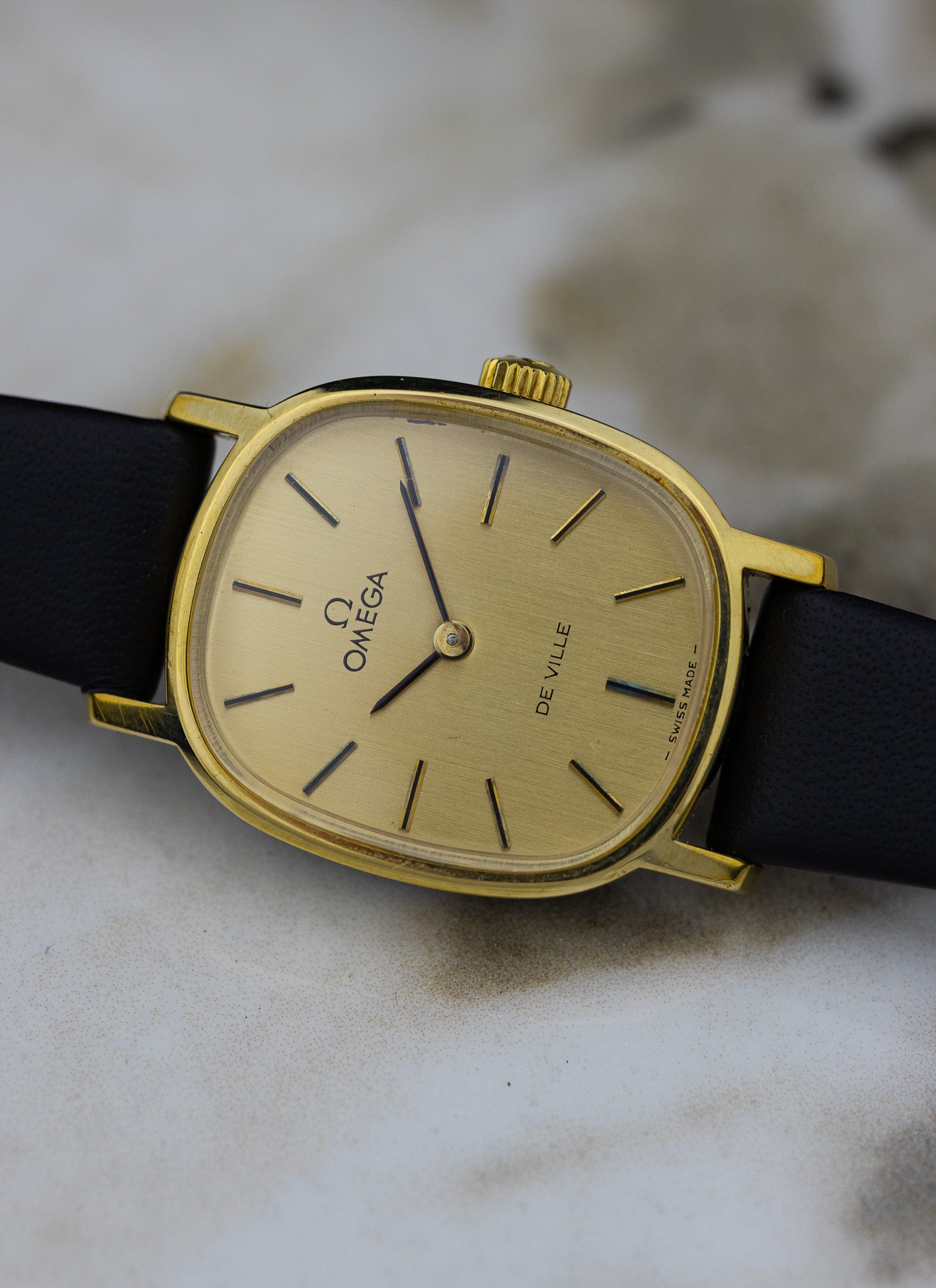 1975 Lady Omega De Ville 511.0509 cal. 625