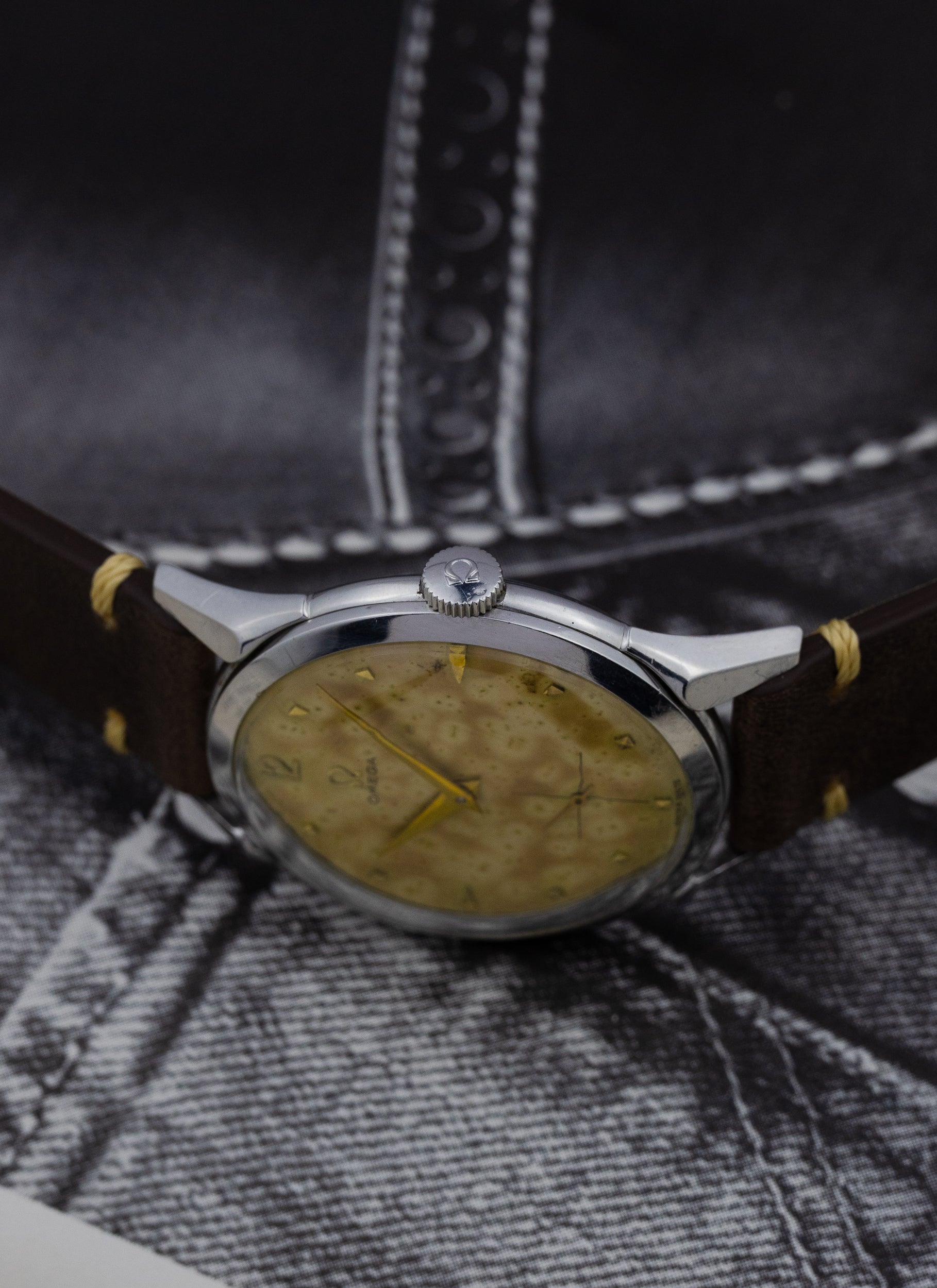 1952 Omega Jumbo Tropical Leopard Dial „Spider Lugs” 2605-10 cal. 266