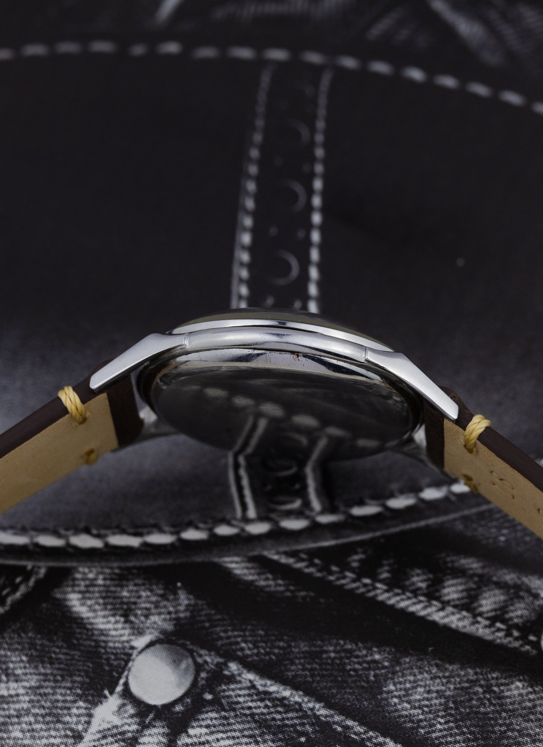 1952 Omega Jumbo Tropical Leopard Dial „Spider Lugs” 2605-10 cal. 266