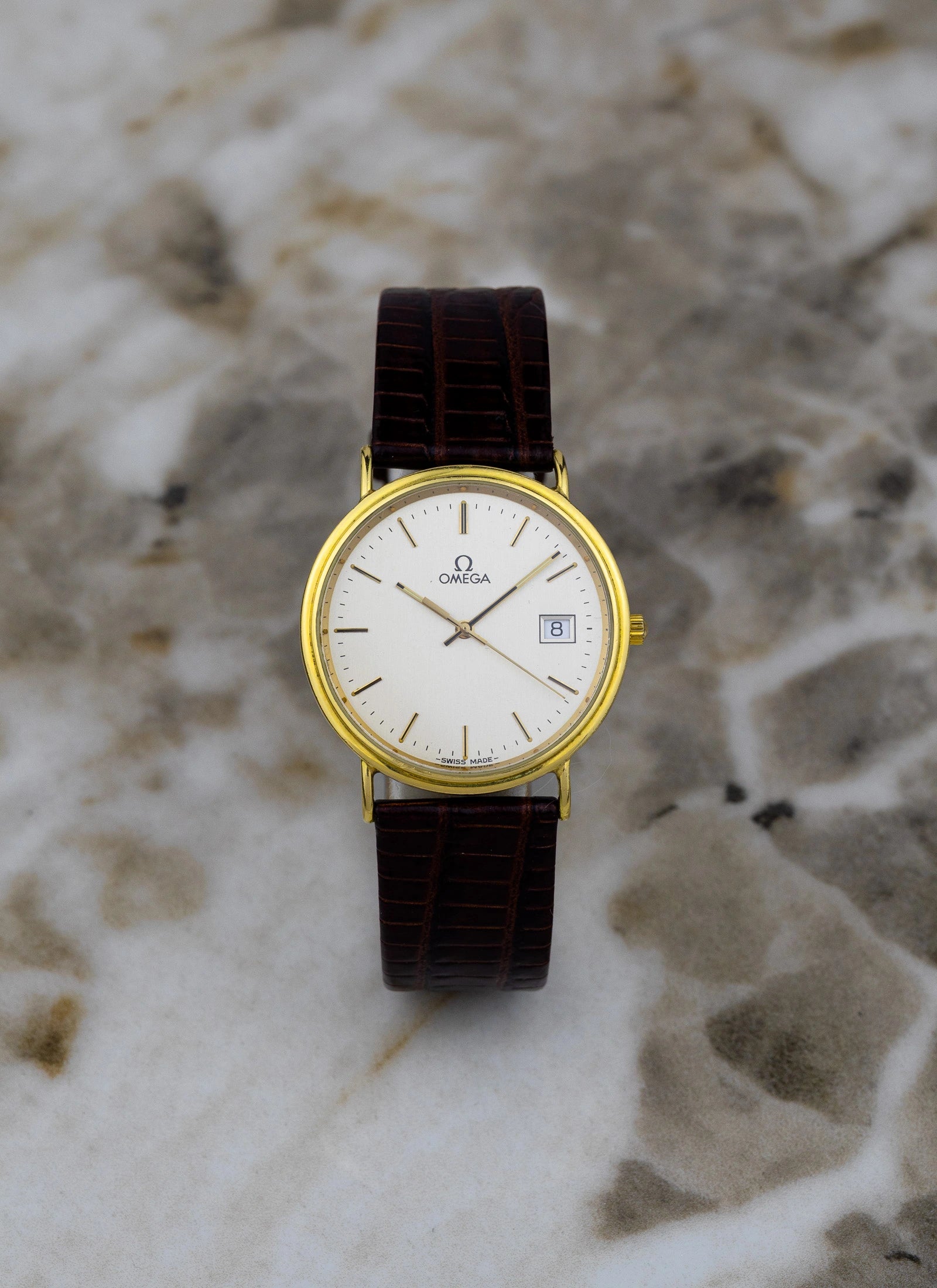 1990s 18K Omega Date Quartz Ref. 196.750