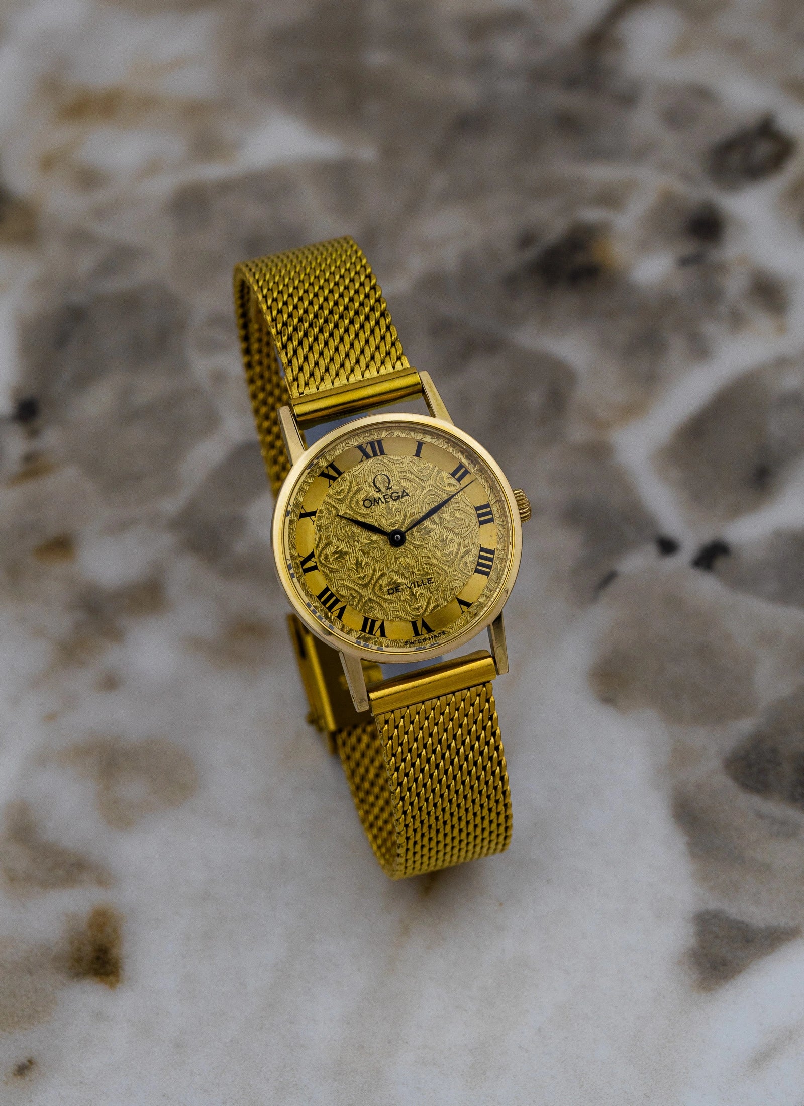 1970s Lady Omega De Ville Floral Pattern 511.0392 cal. 625 Serviced