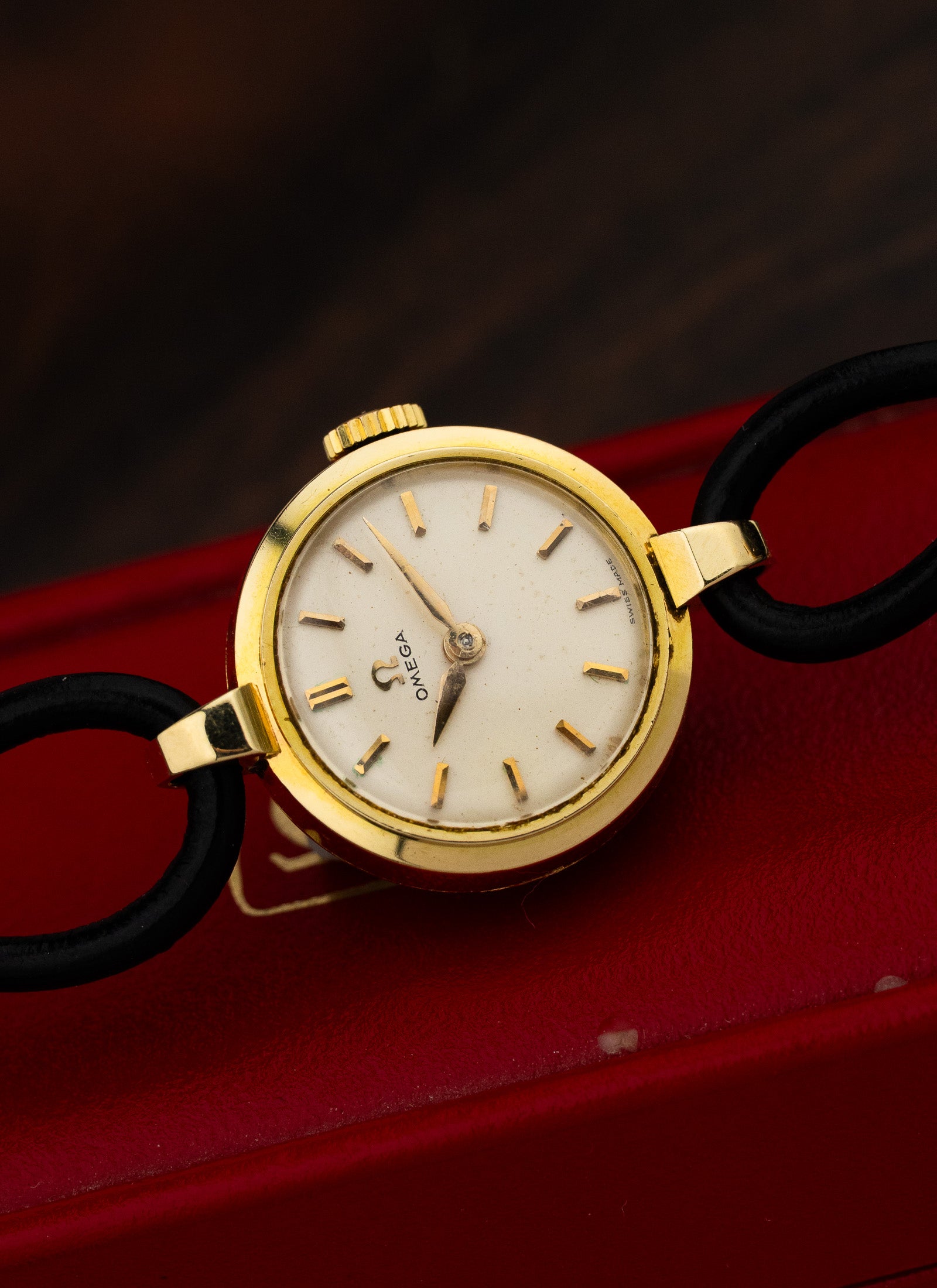 1958 14K Lady Omega Cocktail Watch 2939 1 cal. 244 Box Serviced