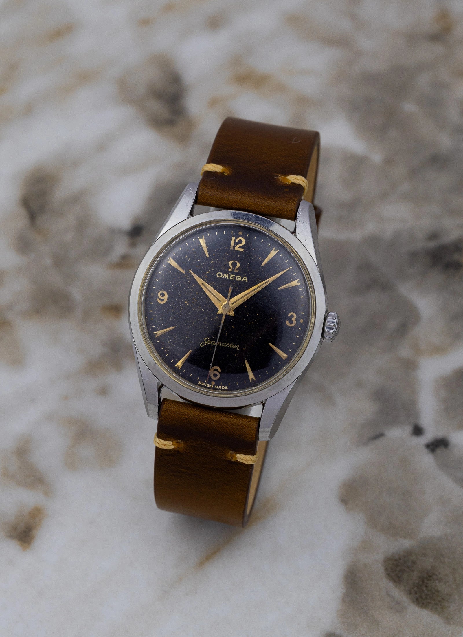 1957 Omega Seamaster Black Gilt Stardust 2938 cal. 284