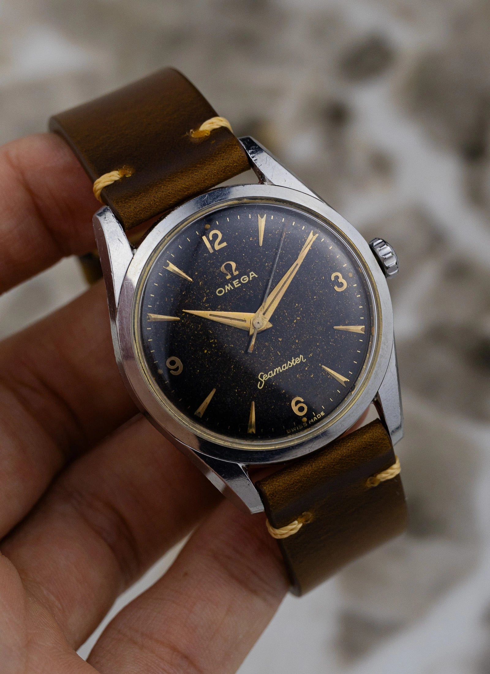 1957 Omega Seamaster Black Gilt Stardust 2938 cal. 284