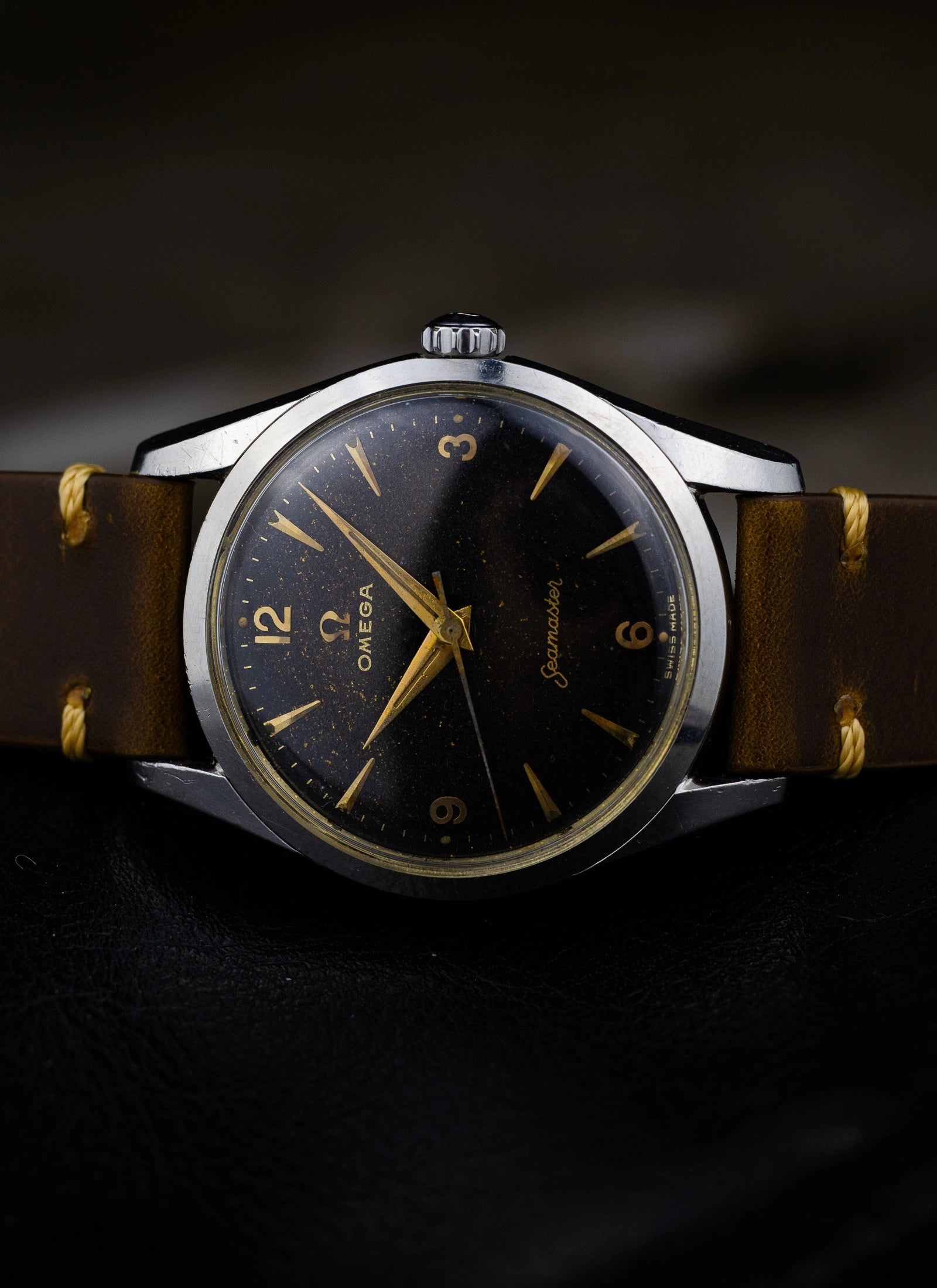 1957 Omega Seamaster Black Gilt Stardust 2938 cal. 284