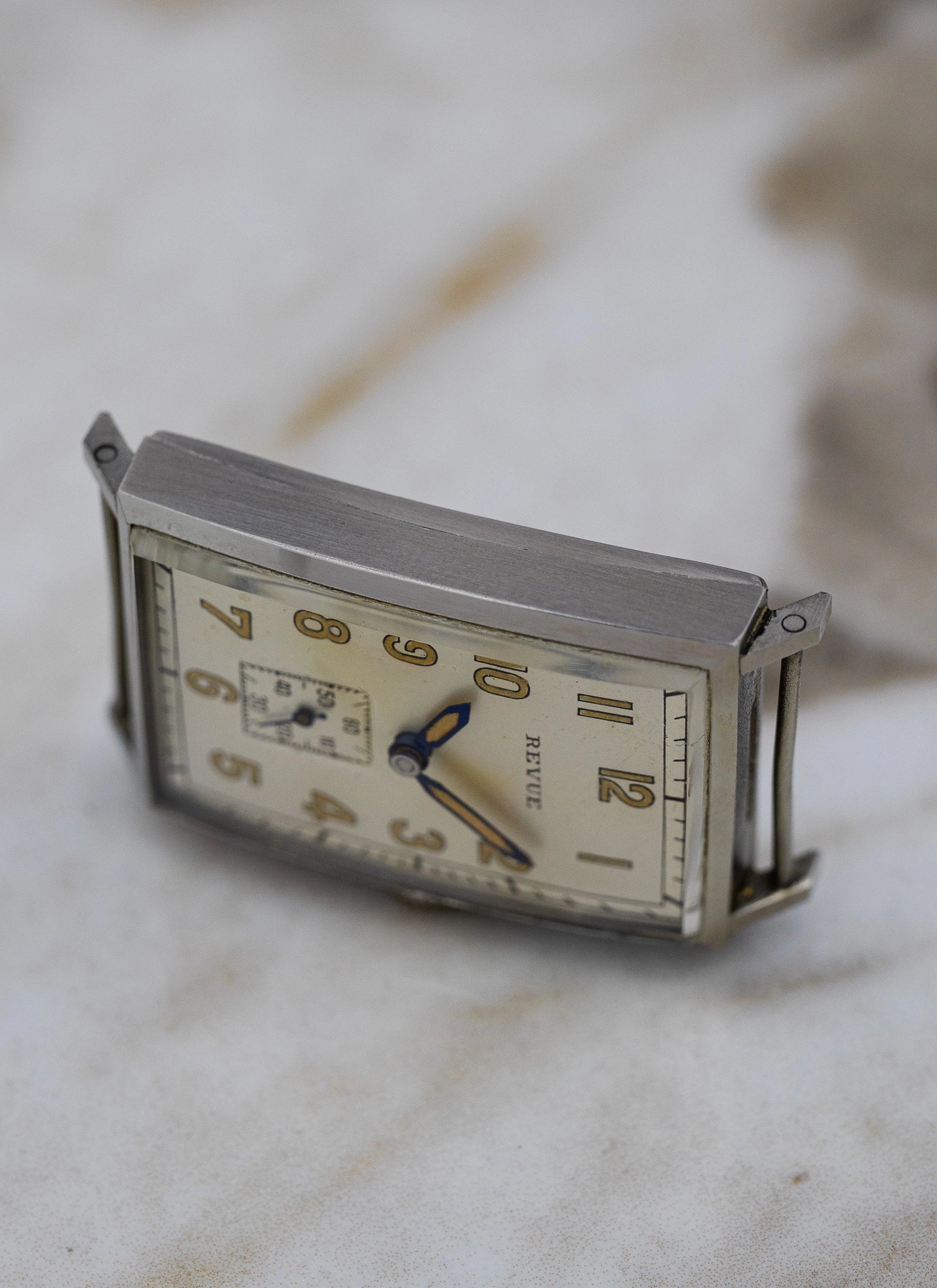 1940/50s Revue Vintage Rectangular Case NOS
