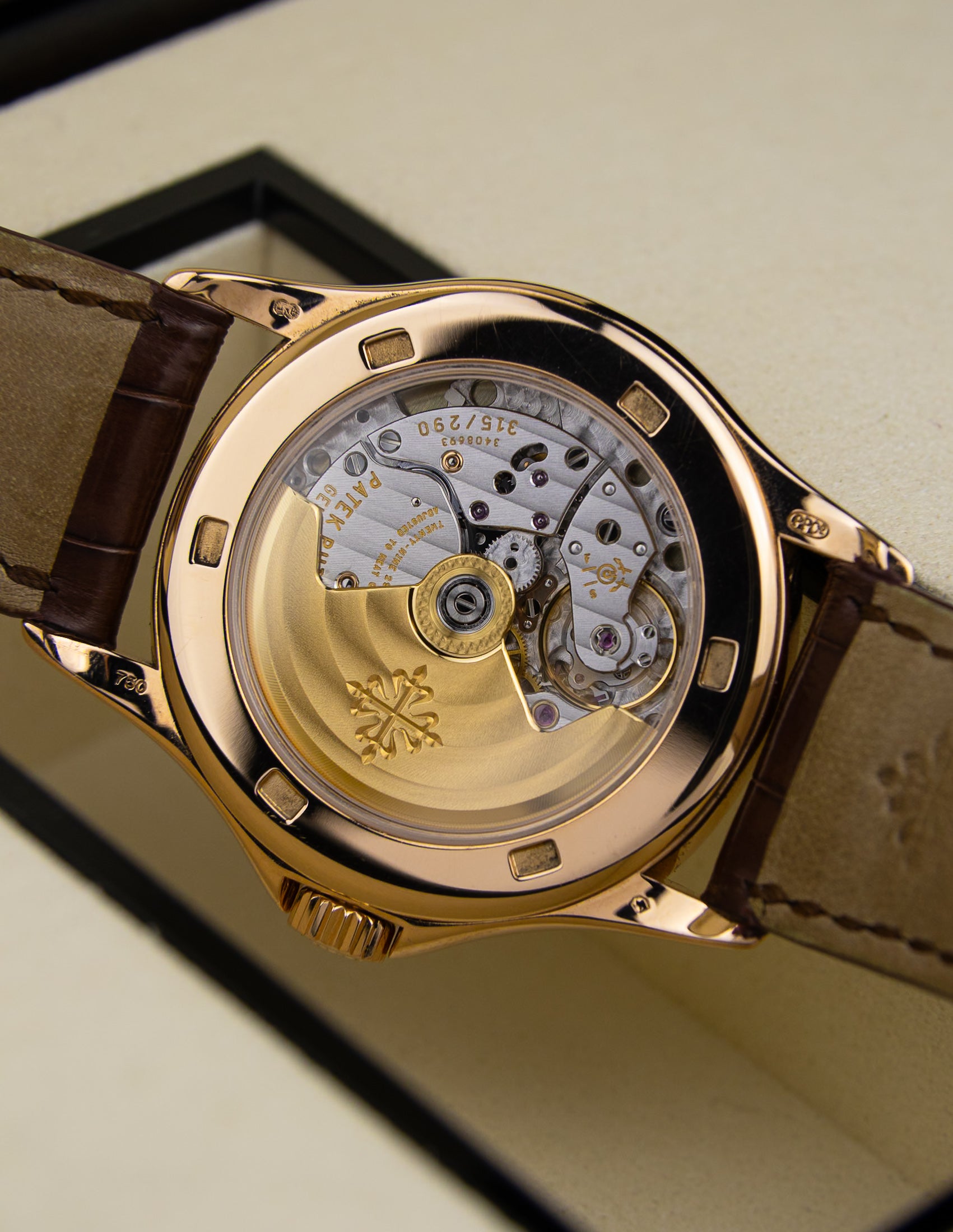 Patek Philippe Calatrava 5127R-001 Rose Gold