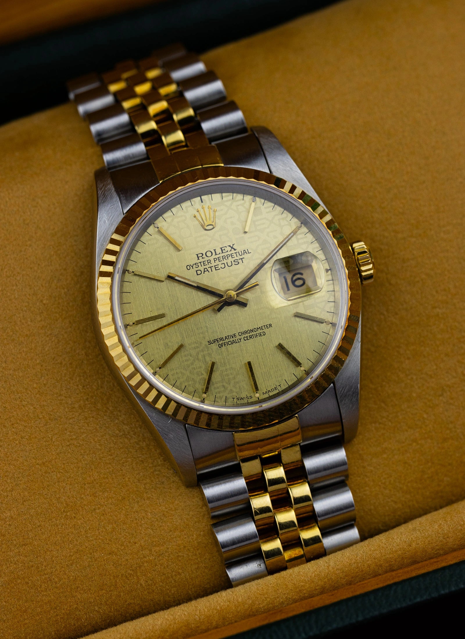 1990 Rolex Datejust Anniversary Dial 16233 Box