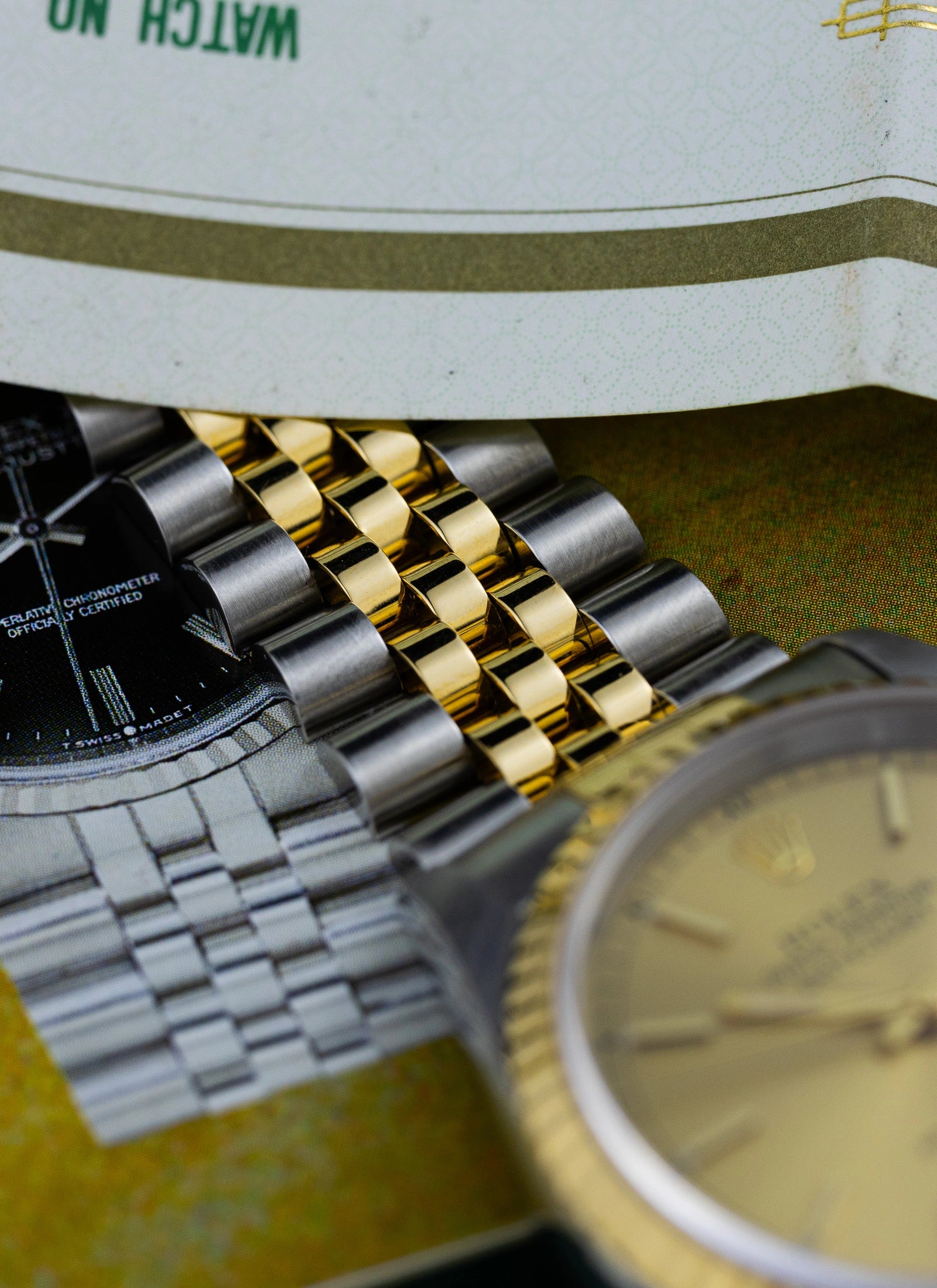 1996 Rolex Datejust Champagne Dial 16233 Full Set