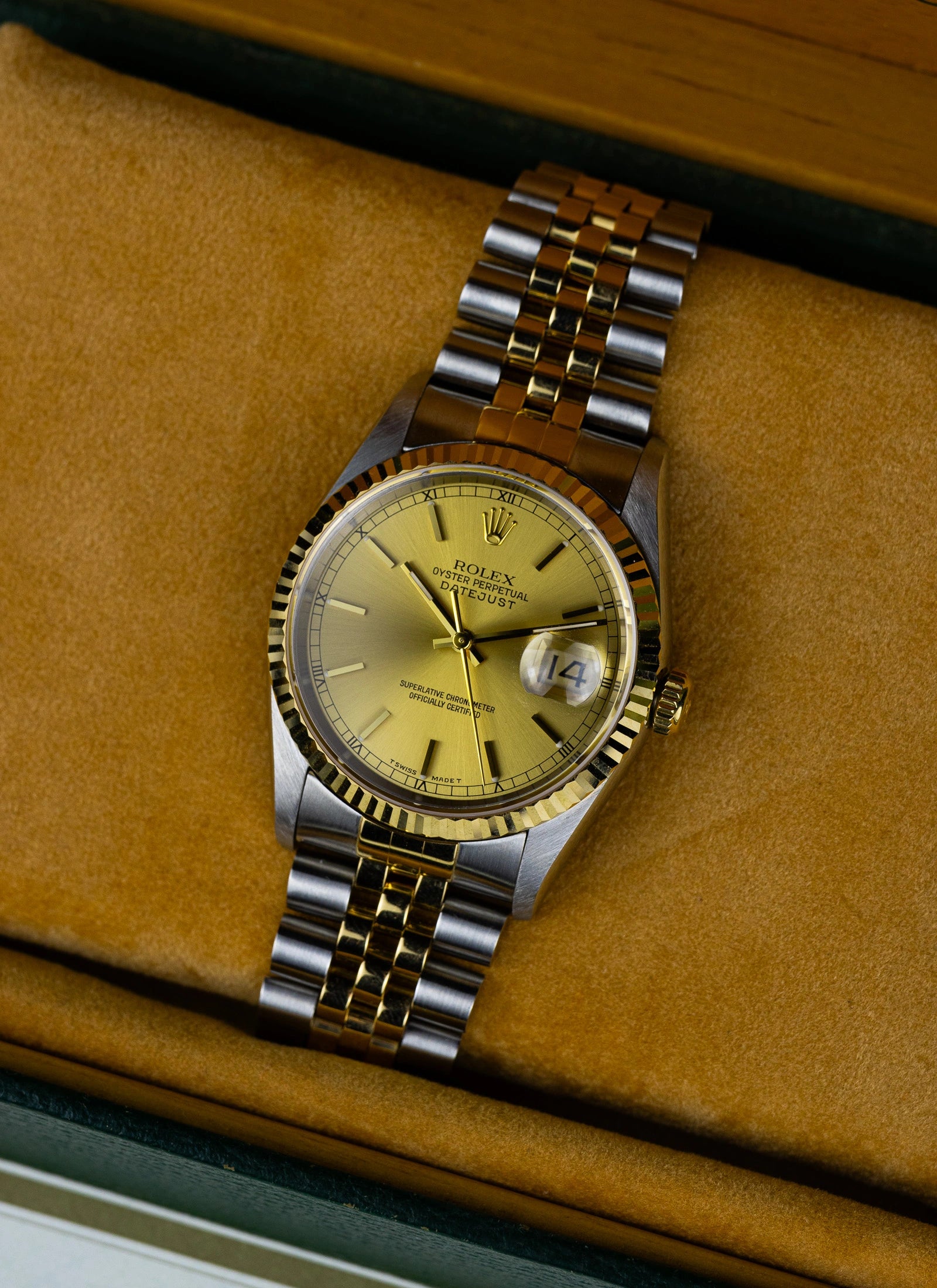 1996 Rolex Datejust Champagne Dial 16233 Full Set