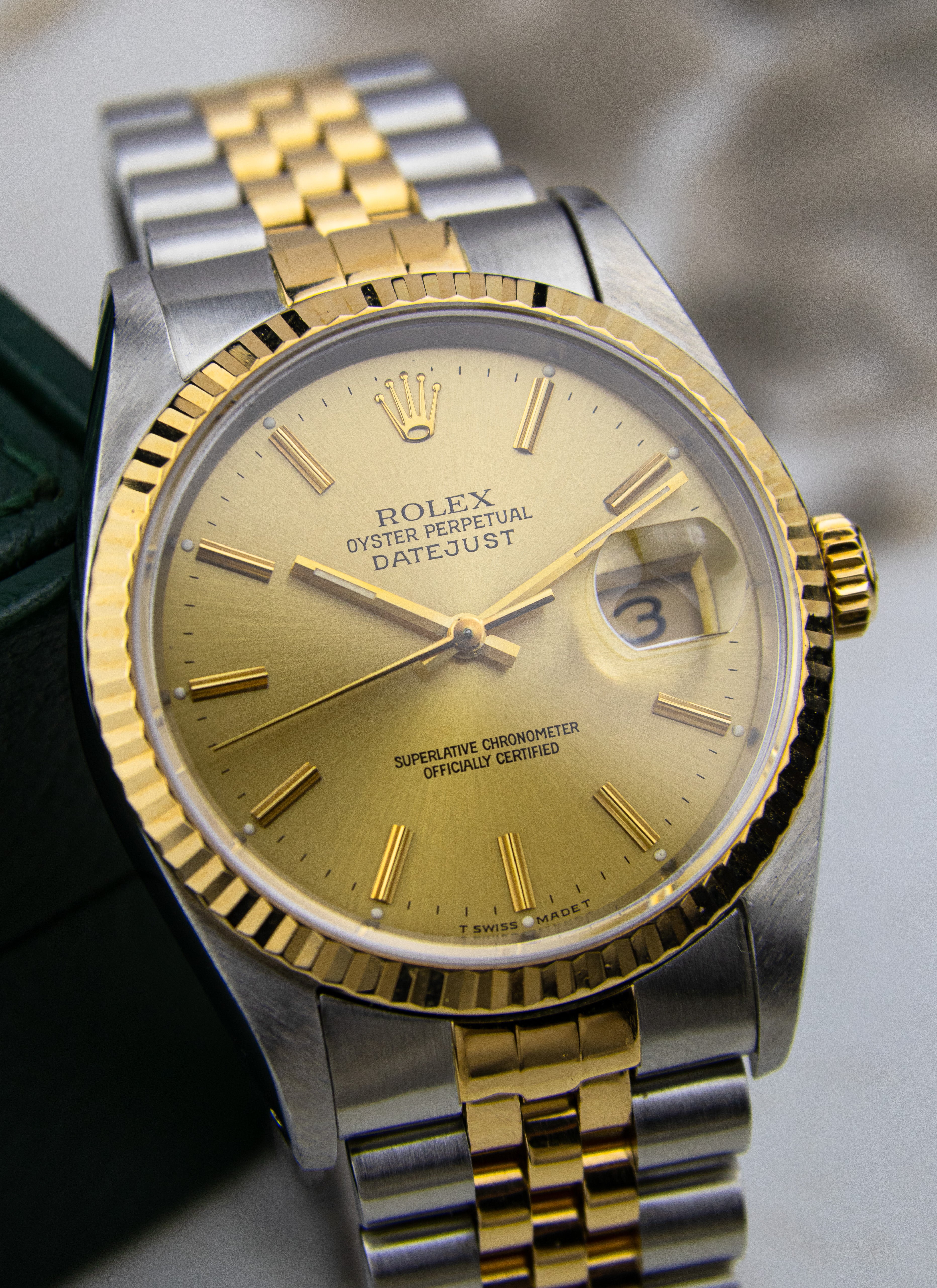 1991 Rolex Datejust 16233 Champagne Dial Full Set