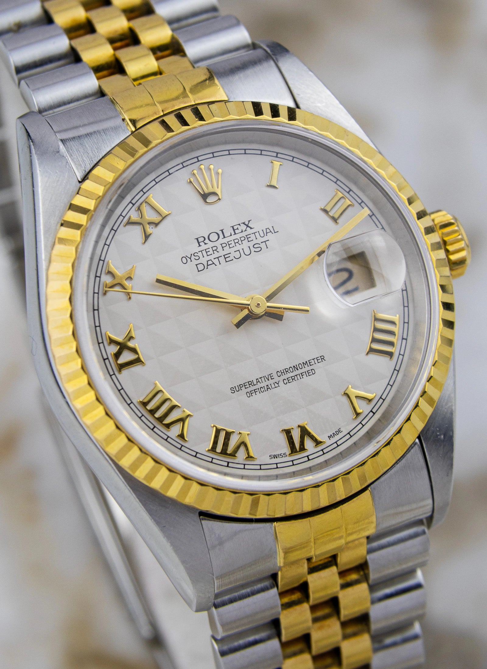 1999 Rolex Datejust 16233 Pyramid Dial Papers