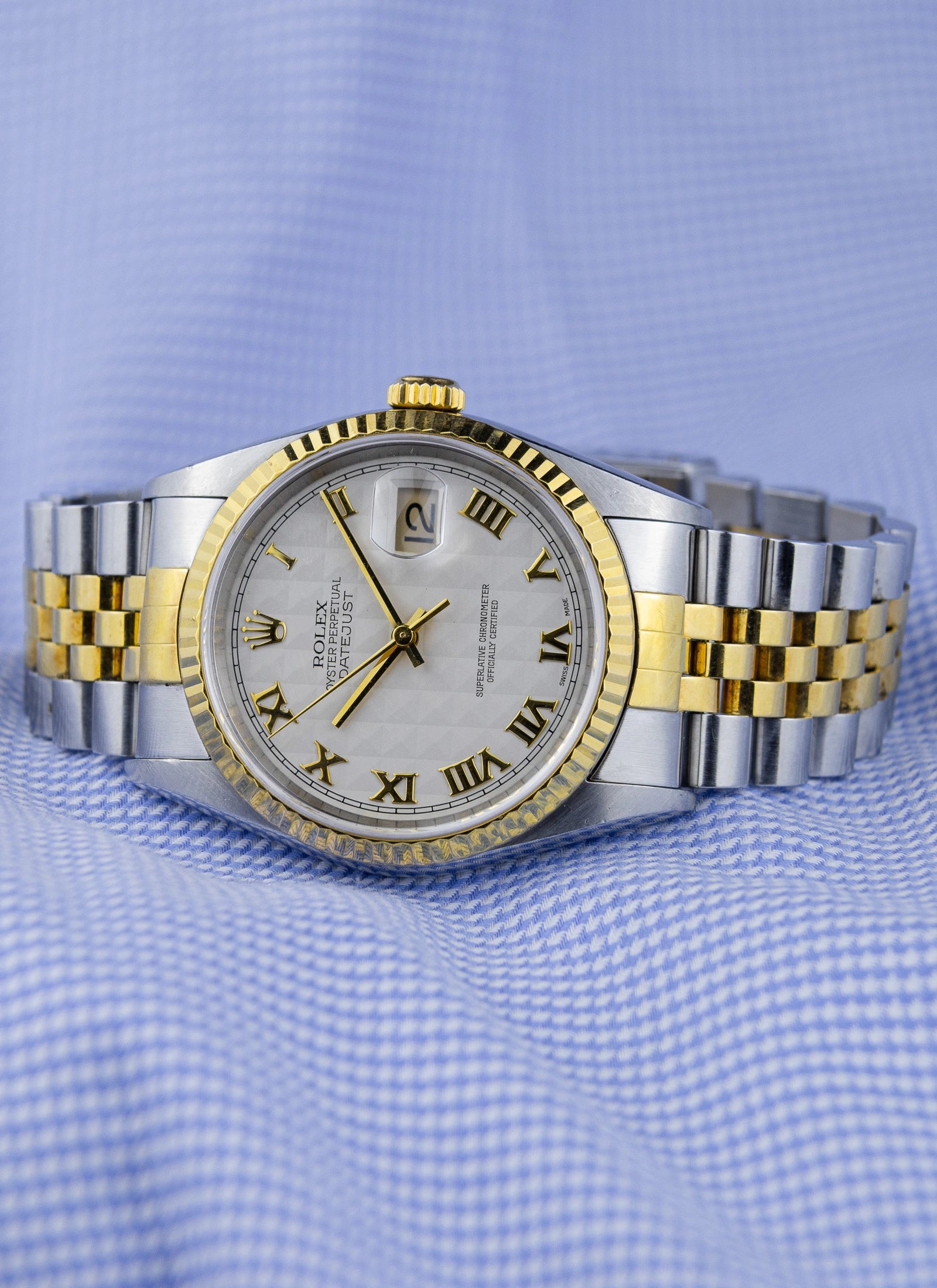 1999 Rolex Datejust 16233 Pyramid Dial Papers