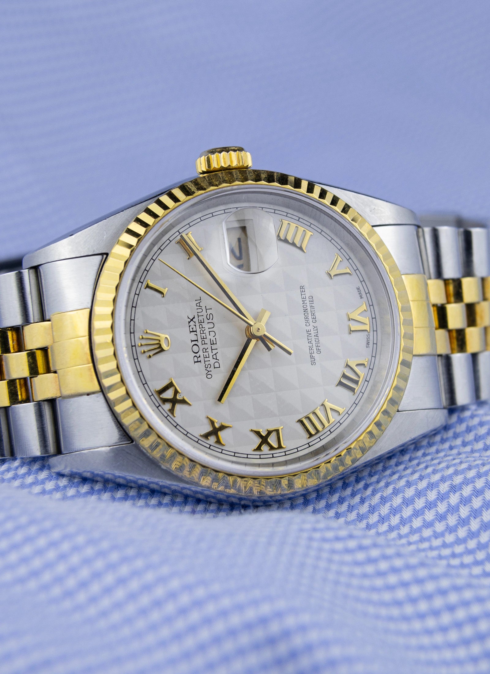 1999 Rolex Datejust 16233 Pyramid Dial Papers