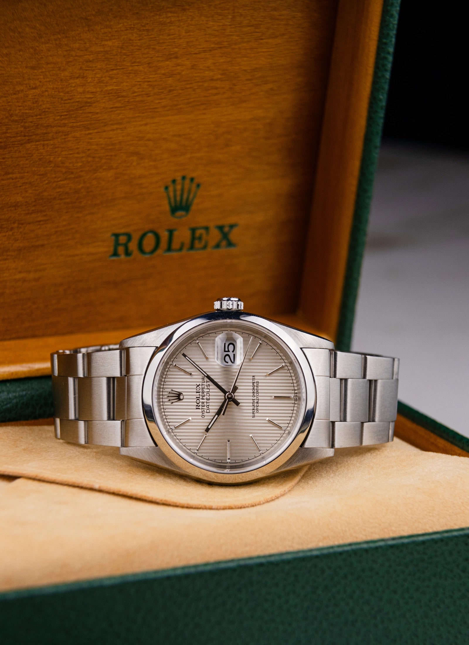 1997 Rolex Datejust 16200 Tapestry Dial