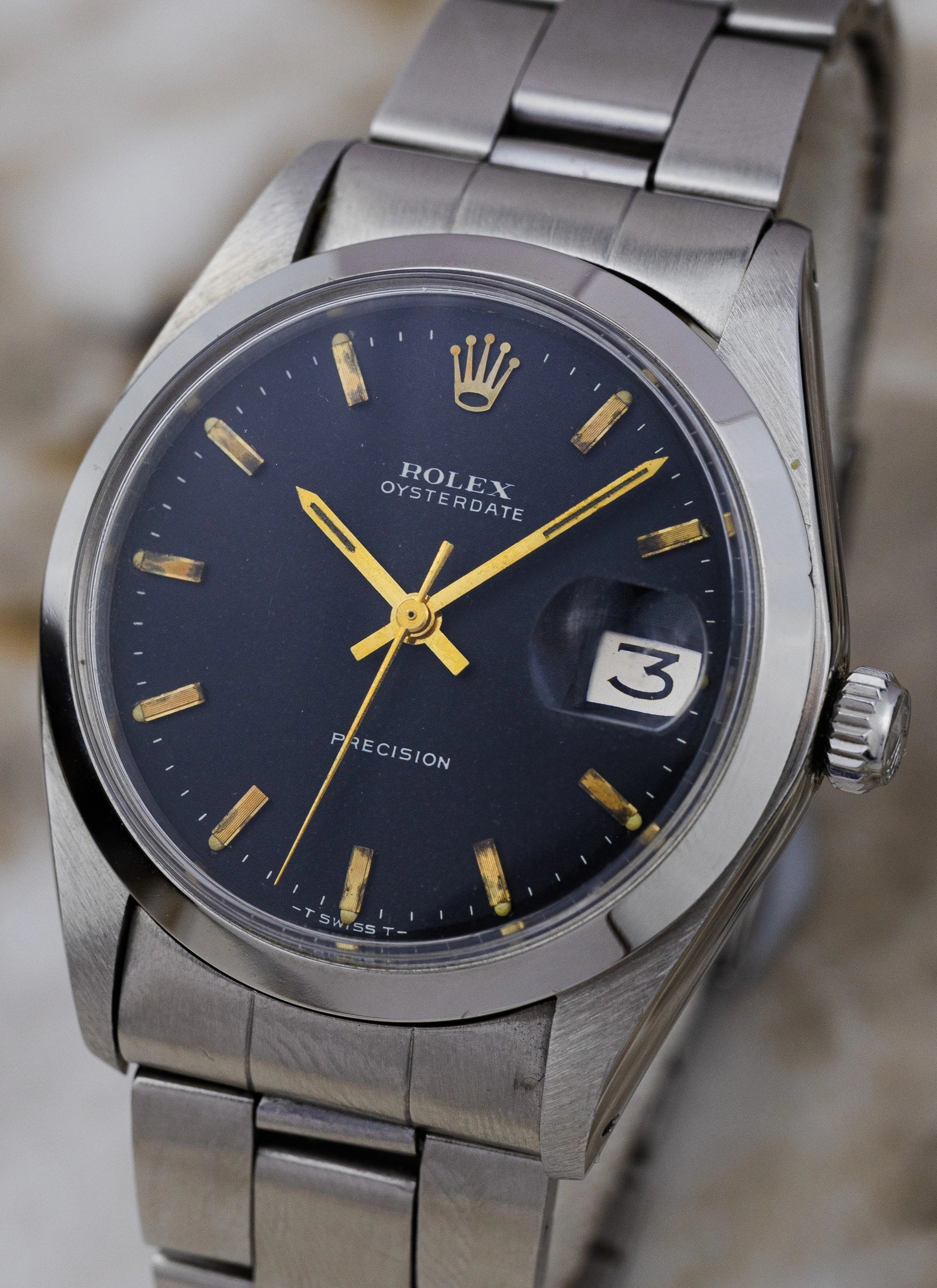 Rolex Oysterdate 6694 Black Dial