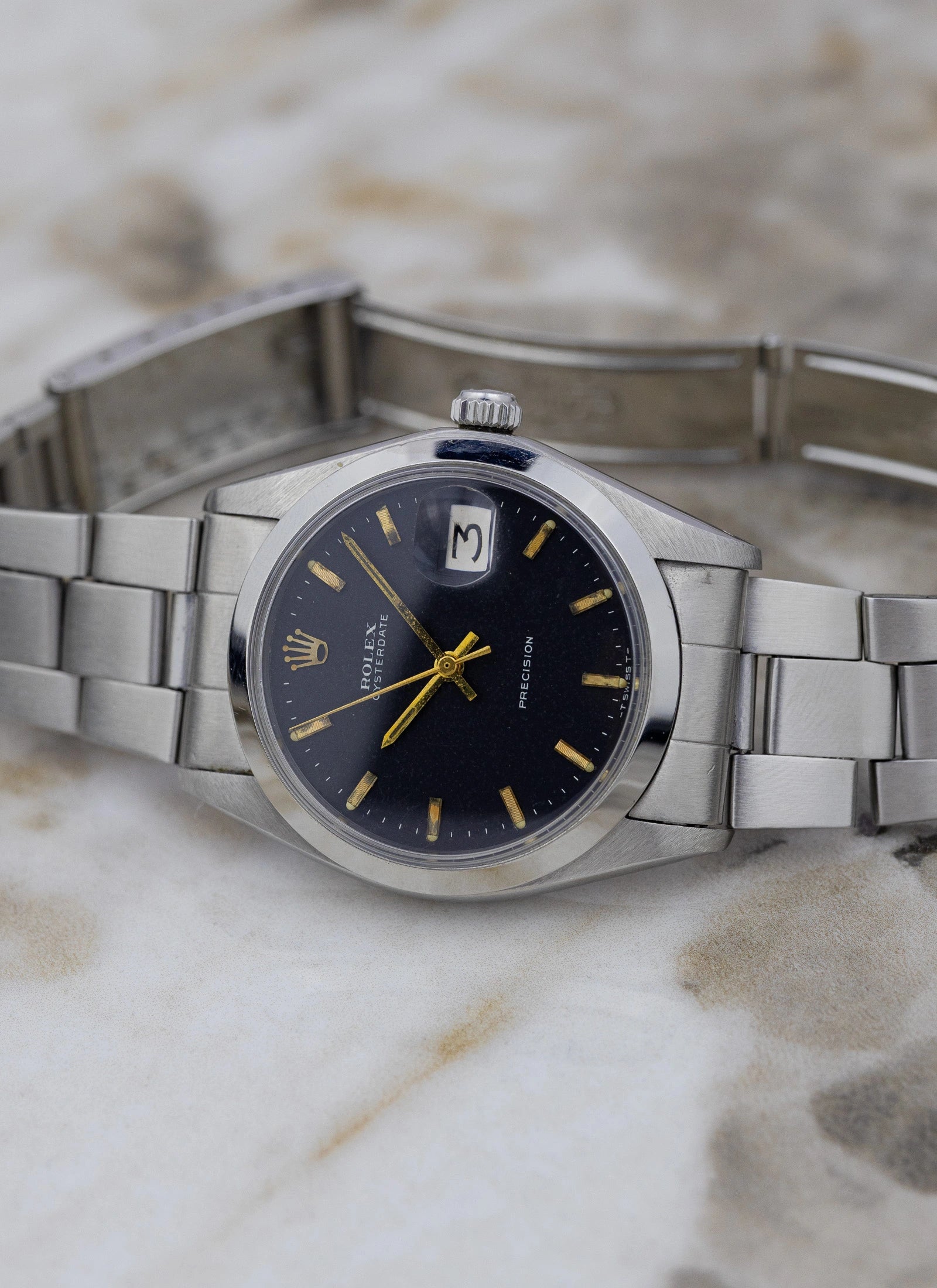 Rolex Oysterdate 6694 Black Dial