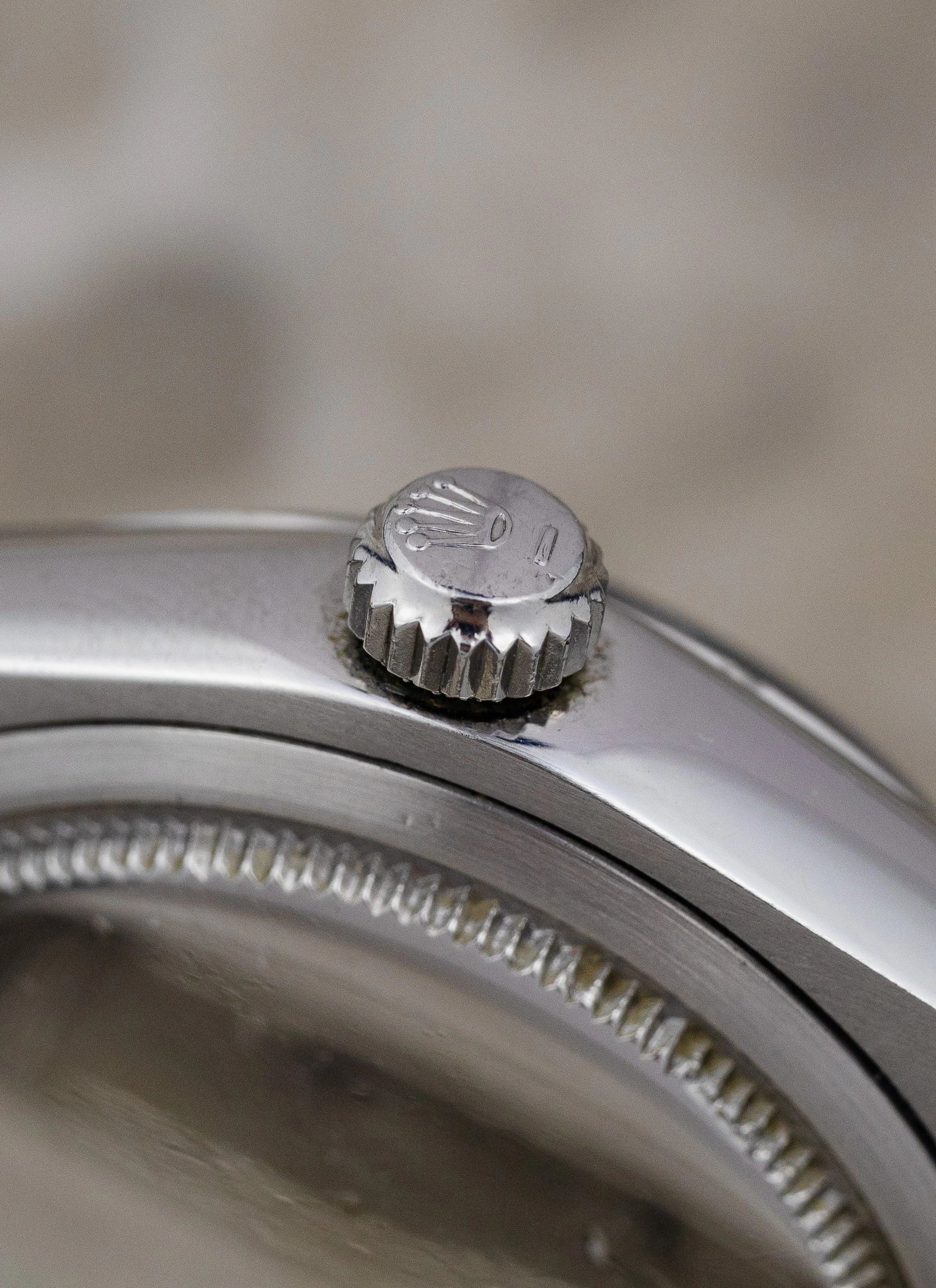 Rolex Oysterdate 6694 Black Dial