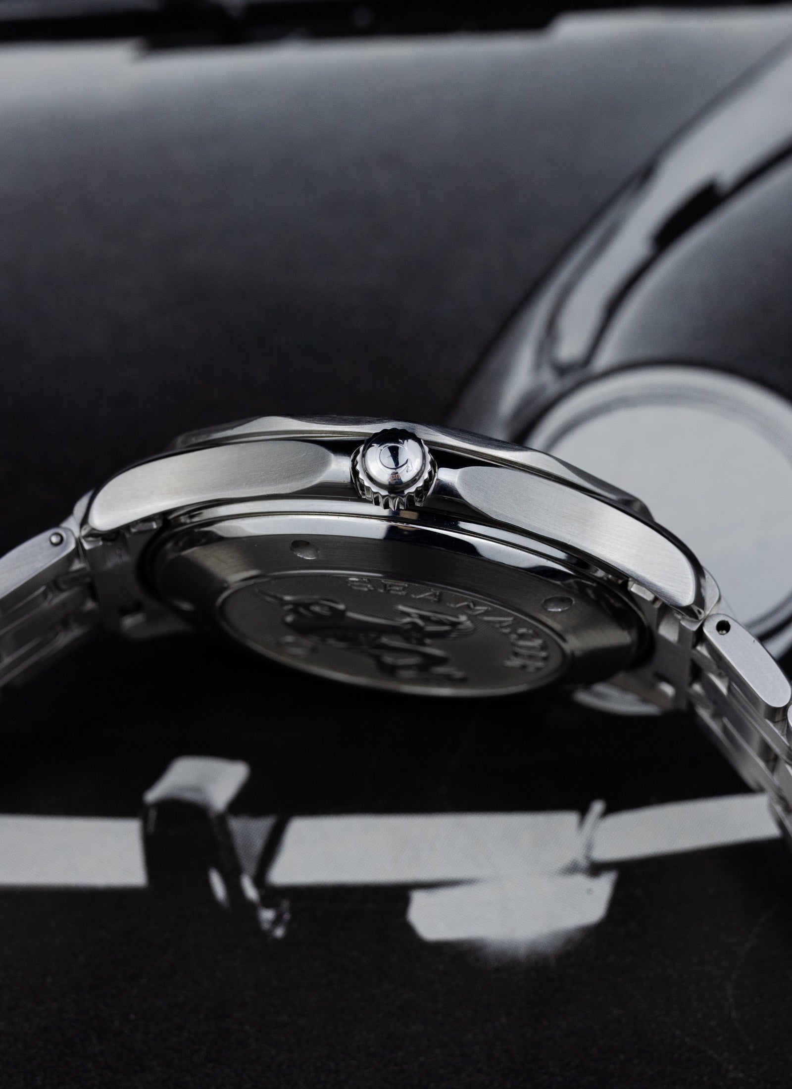 2000s Omega Seamaster 300m 212.30.41.20.01.002 cal. 2500 Serviced