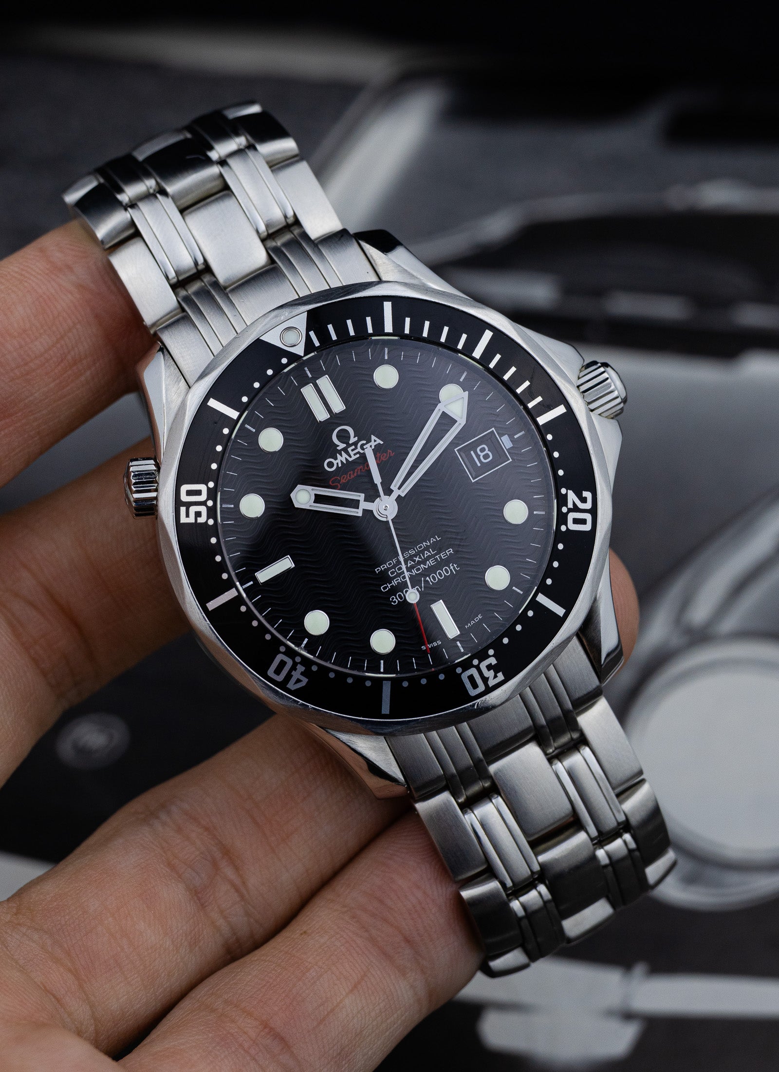 2000s Omega Seamaster 300m 212.30.41.20.01.002 cal. 2500 Serviced