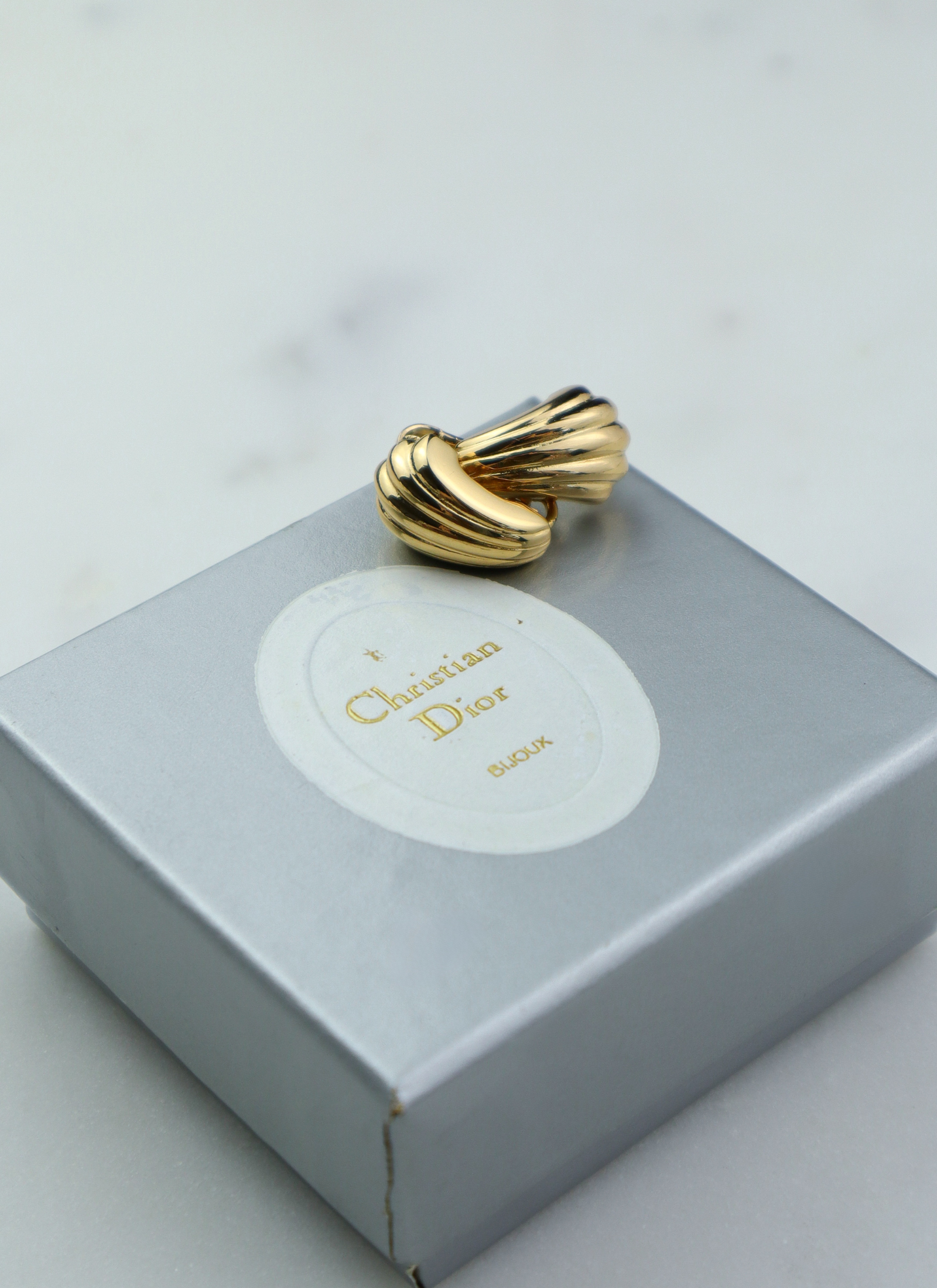 Christian Dior - vintage klipsy muszelki