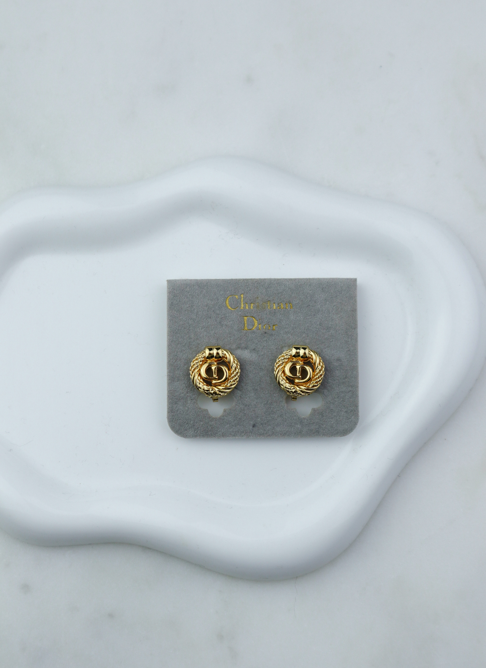 Christian Dior - klipsy vintage w logowanie