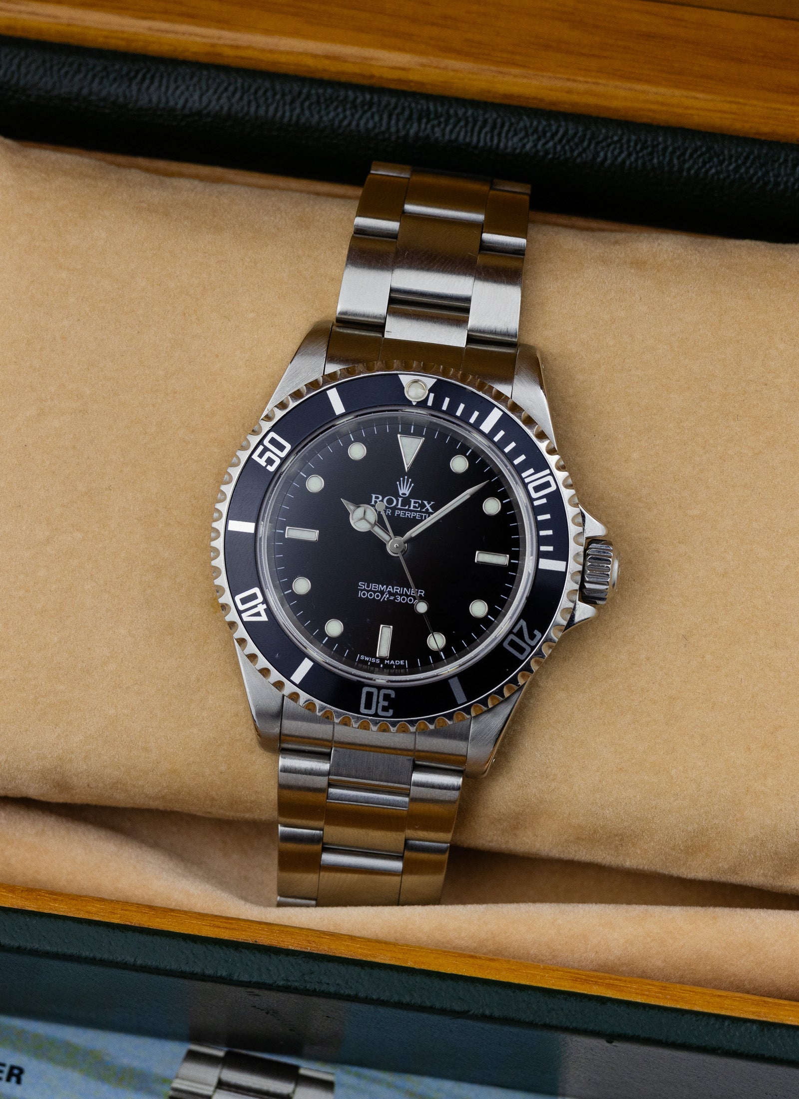 2005/2006 Rolex Submariner No Date 14060M Box