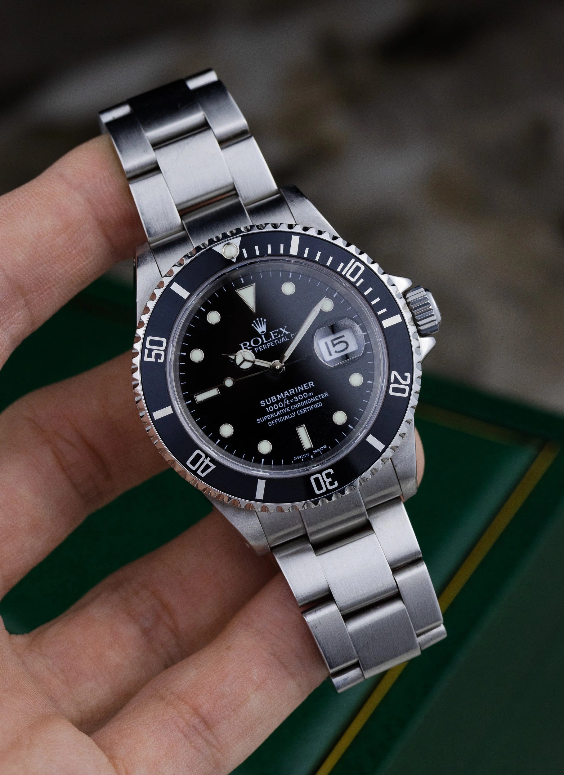 2000 Rolex Submariner Date 16610 Full Set