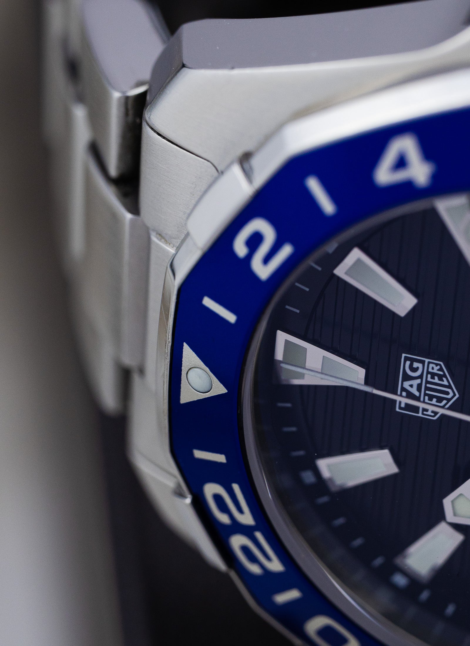 2018 Tag Heuer Aquaracer GMT 300M WAY201F.BA0927
