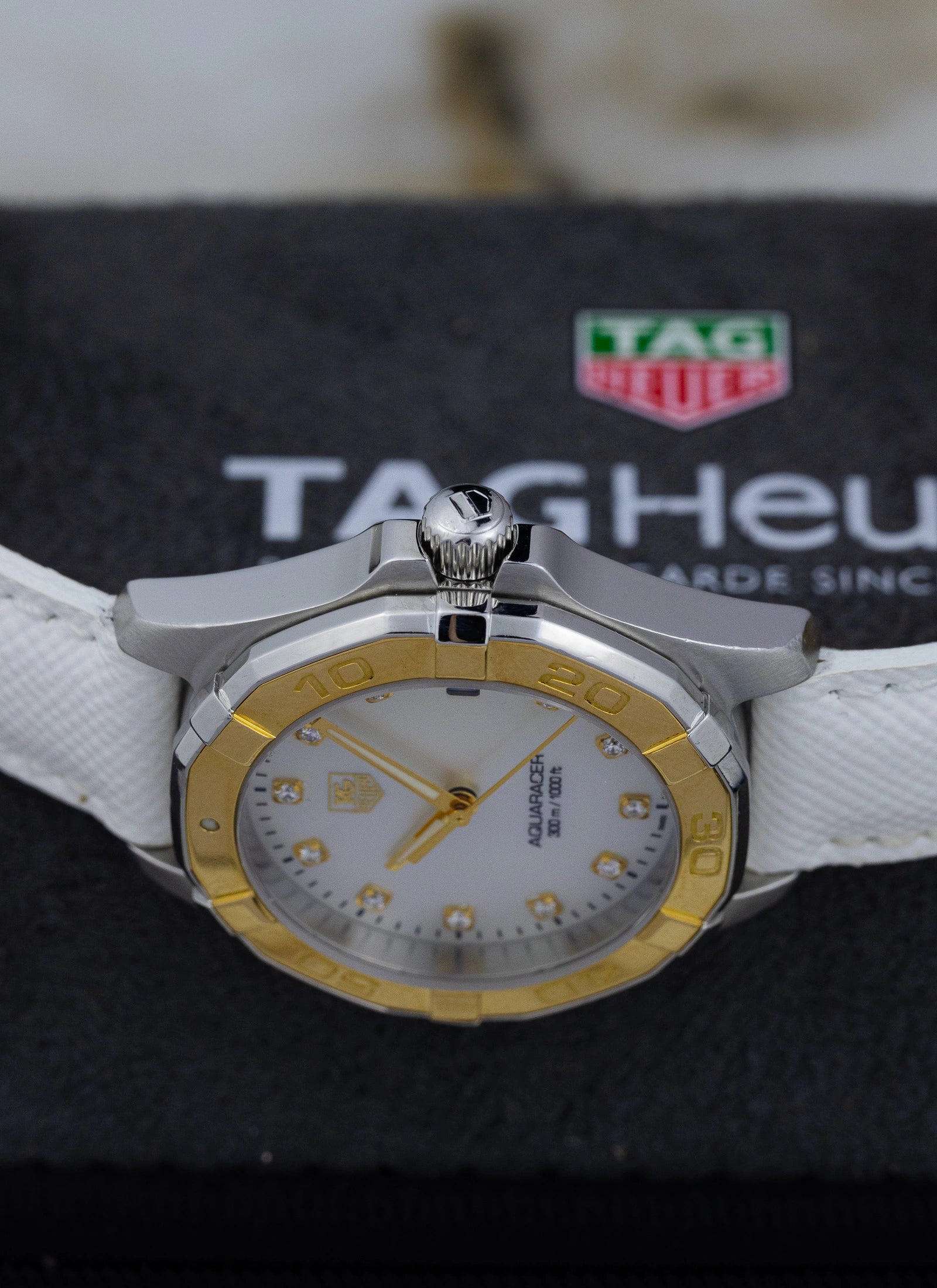 2000s Lady Tag Heuer Aquaracer MOP Diamonds Dial WAY1351 Travel Box