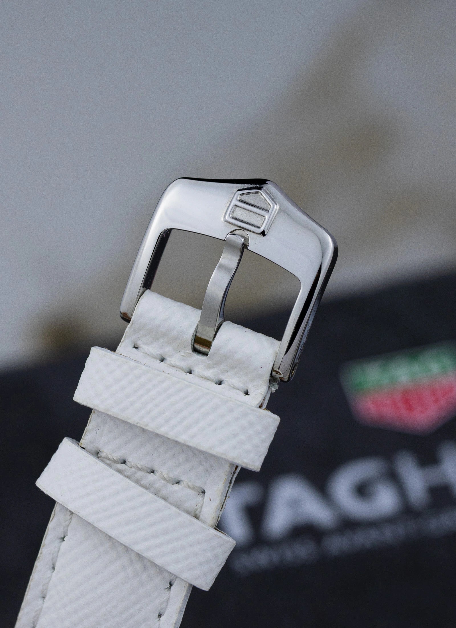 2000s Lady Tag Heuer Aquaracer MOP Diamonds Dial WAY1351 Travel Box