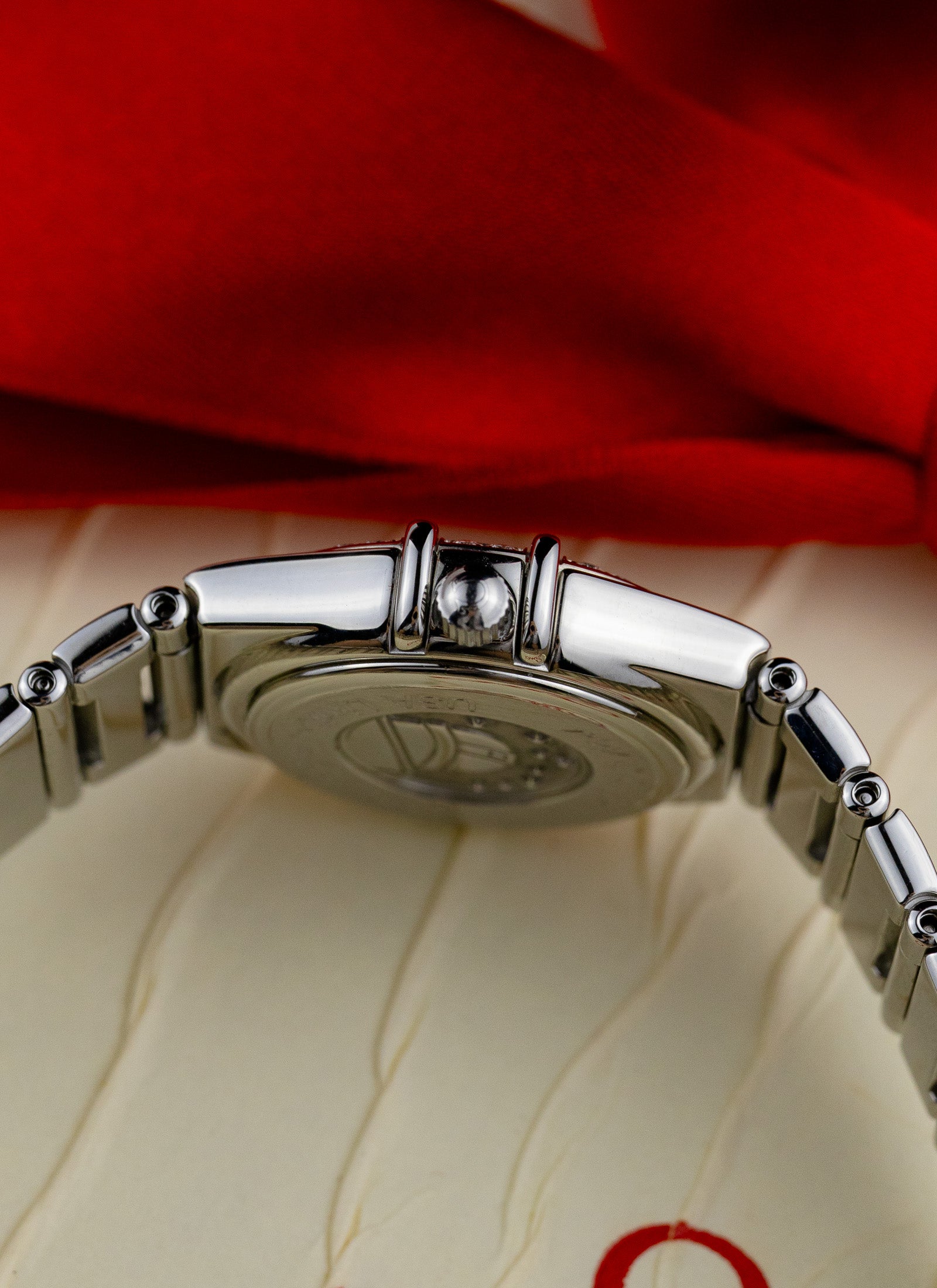 1998 Lady Omega Constellation My Choice Tahitian MOP Diamonds 1457.78.00 Box