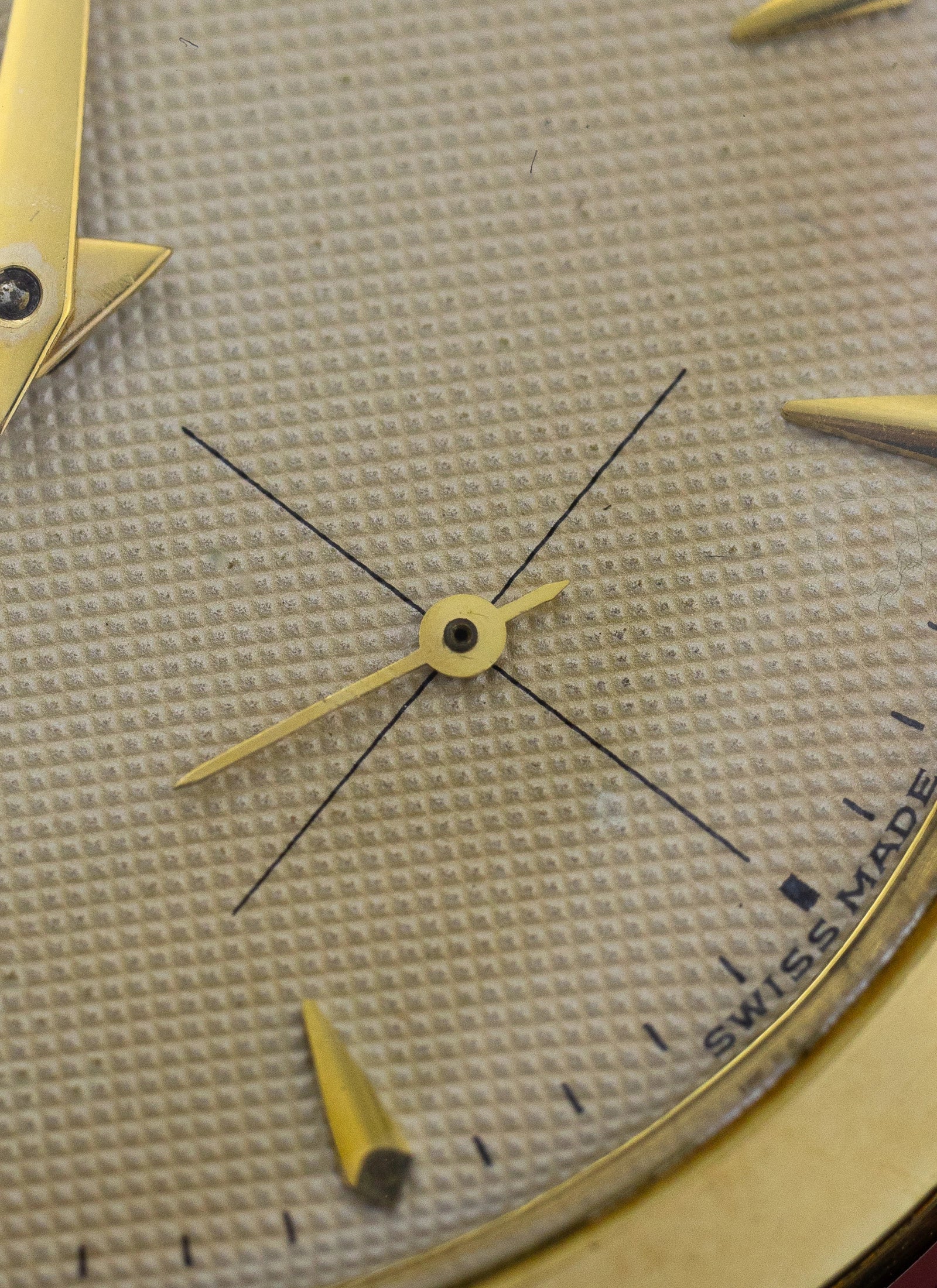 1952 14K Omega Tresor Sub Second Honeycomb 2684 cal. 266 Serviced