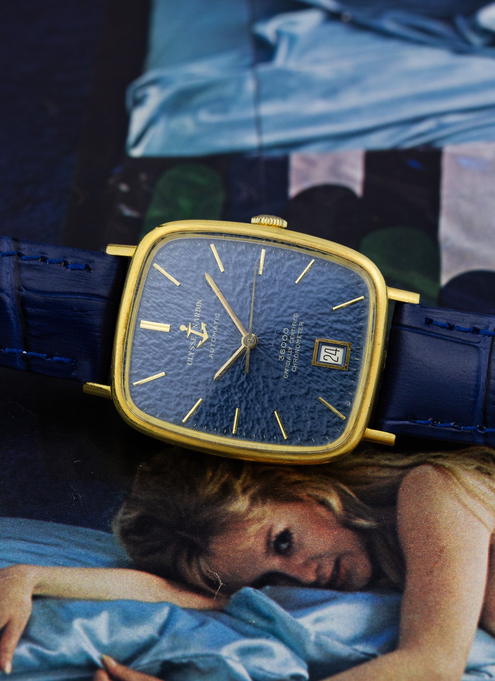 1970s 18K Ulysse Nardin Tonneau 36000 Navy Dial 8620 cal. NB11QU