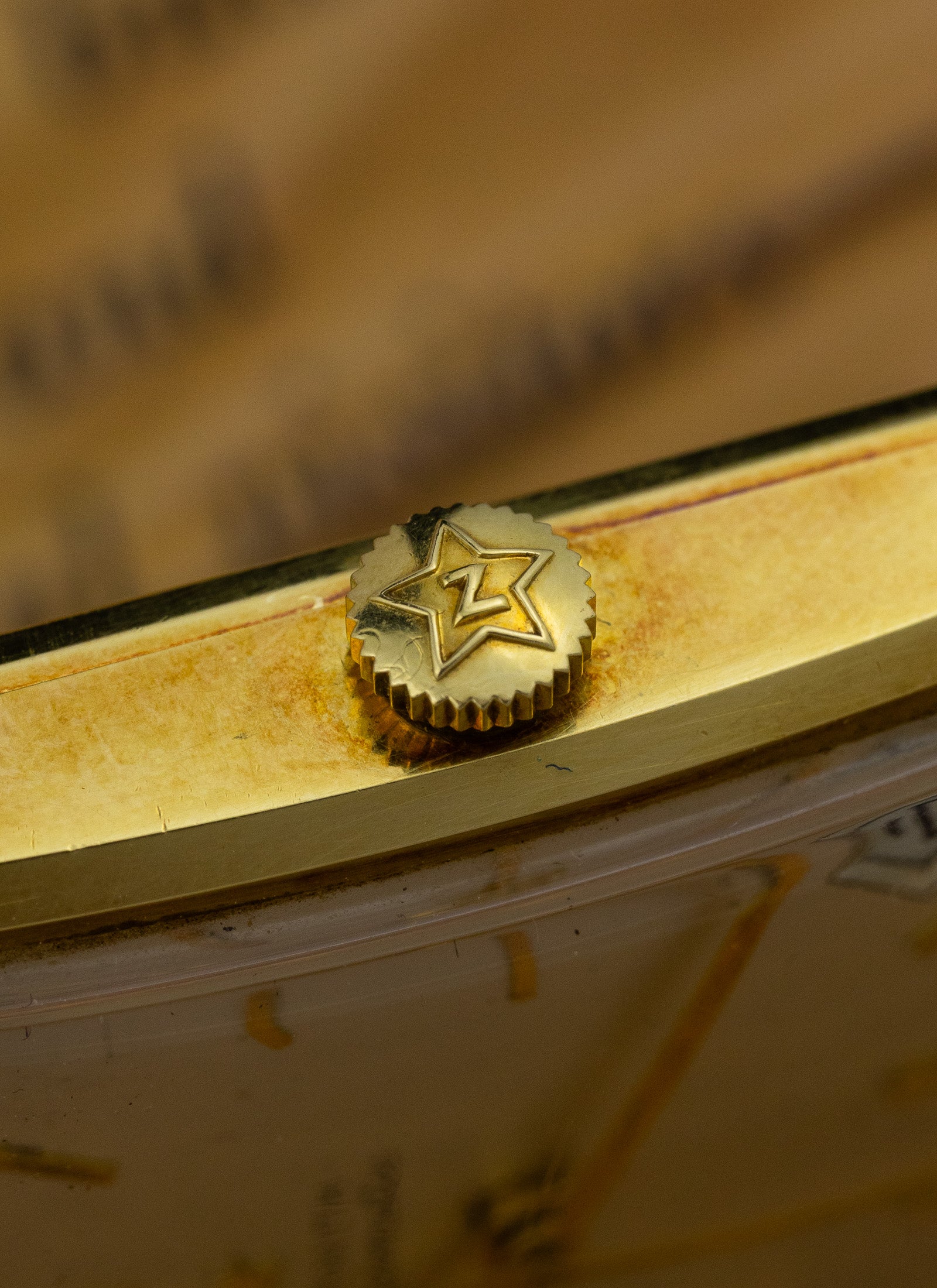 1970s 18K Zenith Automatic Square cal. 2542
